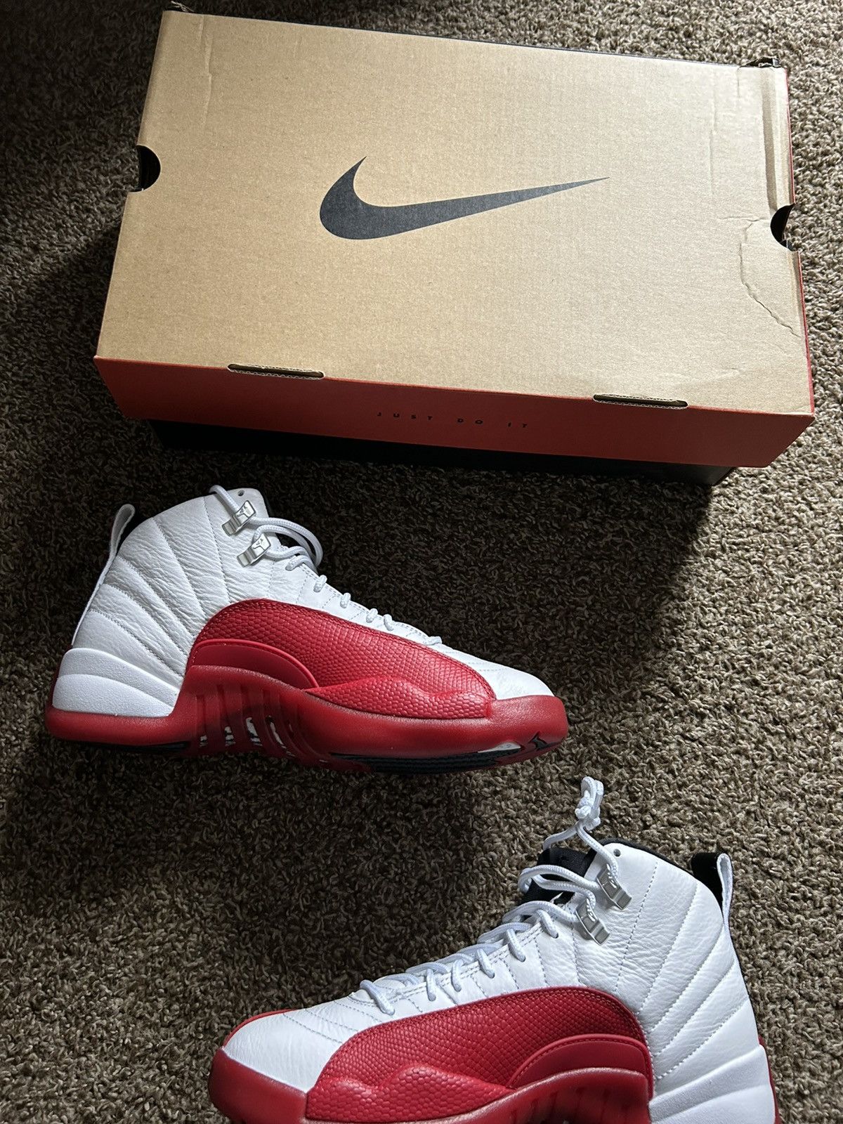 Jordan Brand Jordan 12 Retro Cherry Size US 8 / EU 41 - 2 Thumbnail