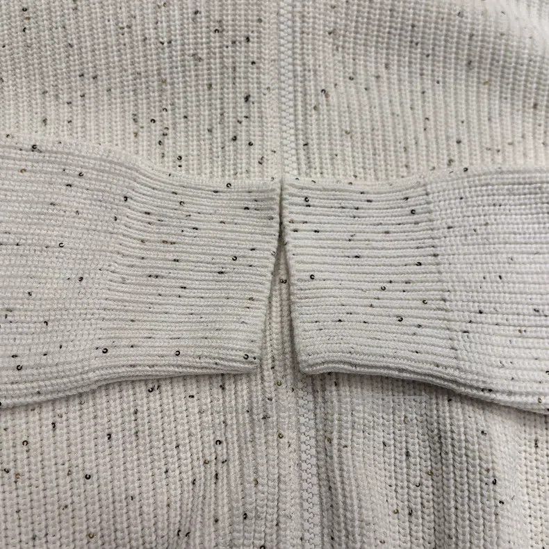 Brunello Cucinelli Brunello Cucinelli 23FW White Knitted Sequin Sweater Size S / US 4 / IT 40 - 4 Thumbnail