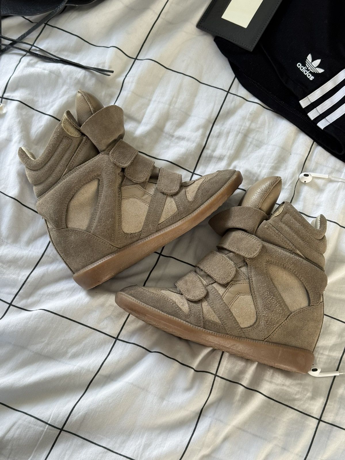 Isabel Marant Isabel Marant Bekett sneakers shoes Washed Biege Suede Wedge Size US 6 / IT 36 - 8 Thumbnail