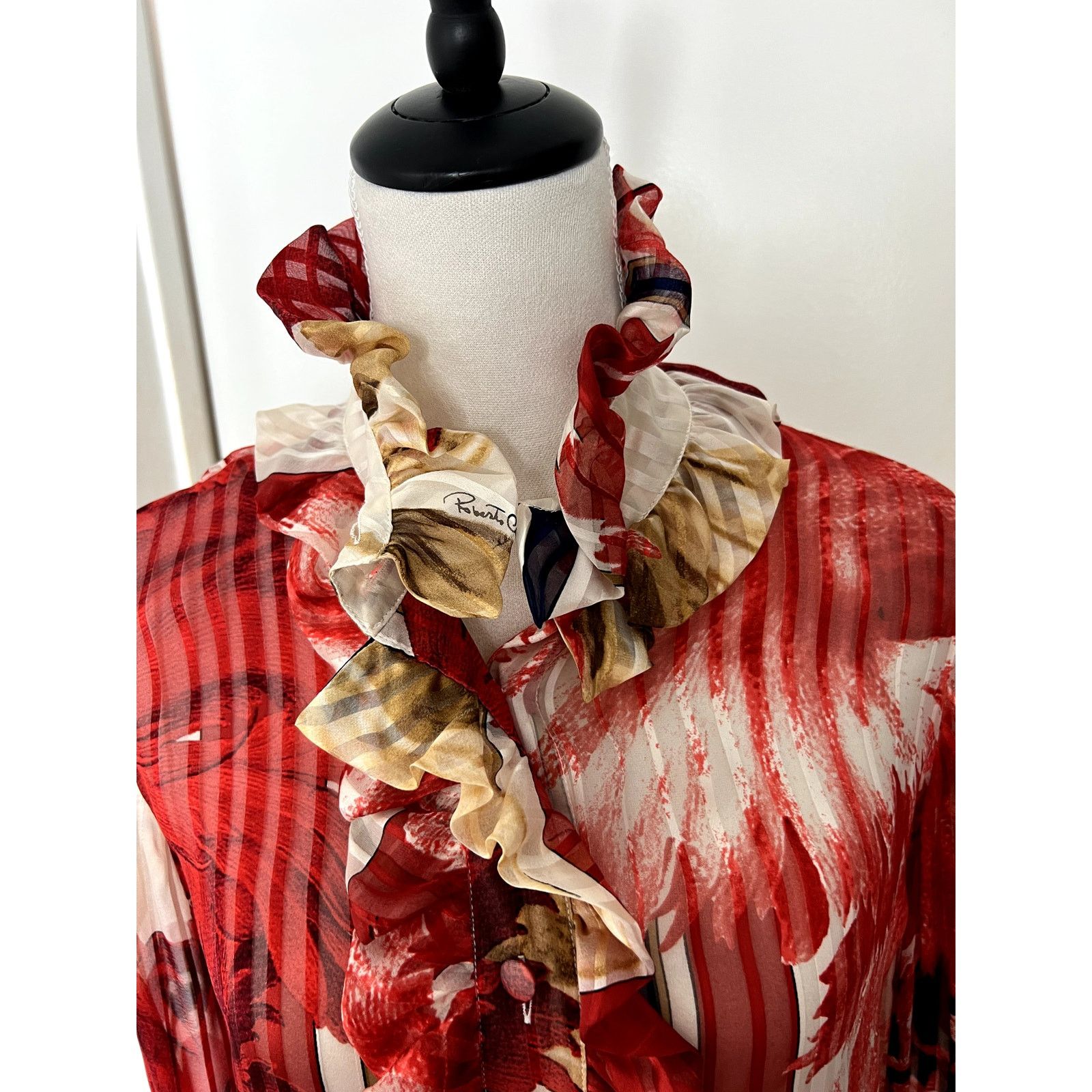 Roberto Cavalli NWT Roberto Cavalli '06 Silk red Ruffled Blouse Sz S Size S / US 4 / IT 40 - 5 Thumbnail