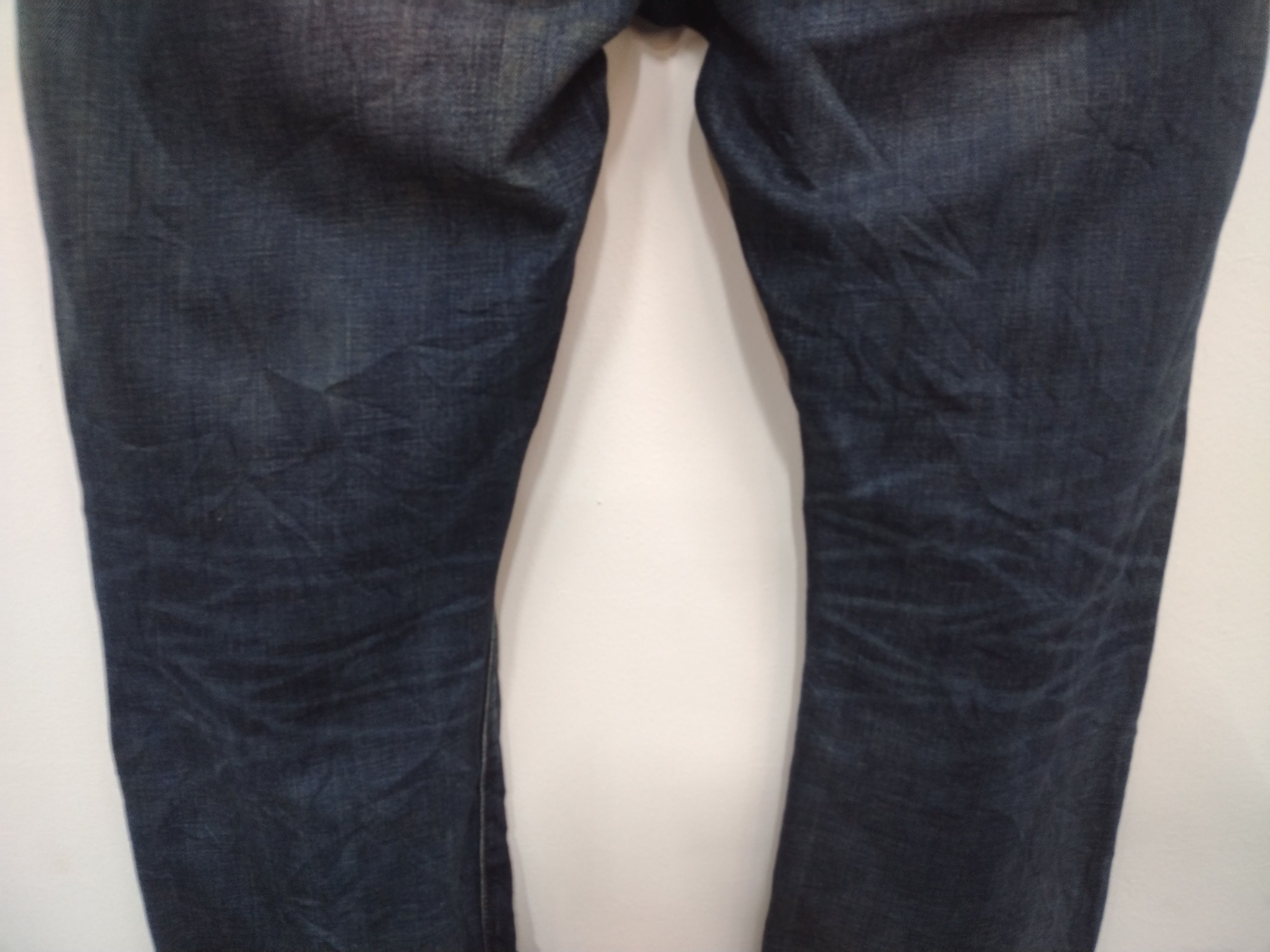 Japanese Brand × Jun Takahashi × Uniqlo Big Size SELVEDGE Uniqlo Nice Faded Patina Regular Fit Jeans Size US 40 / EU 56 - 9 Thumbnail
