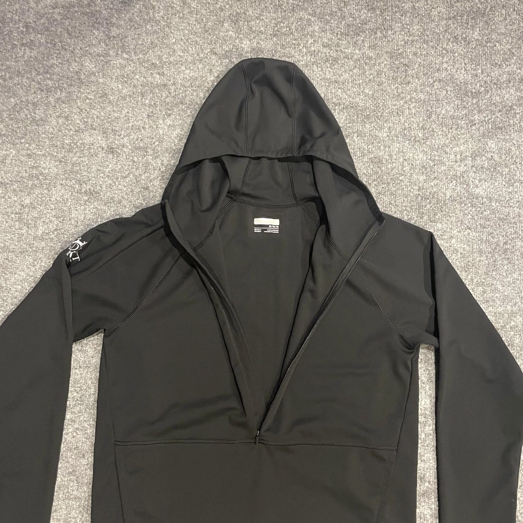 Marmot Marmot Hoodie Mens M Black 1/4 Zip Softshell DraftKings Logo Pullover Front Kangaroo Pocket 1/2 Zip Size US M / EU 48-50 / 2 - 4 Thumbnail