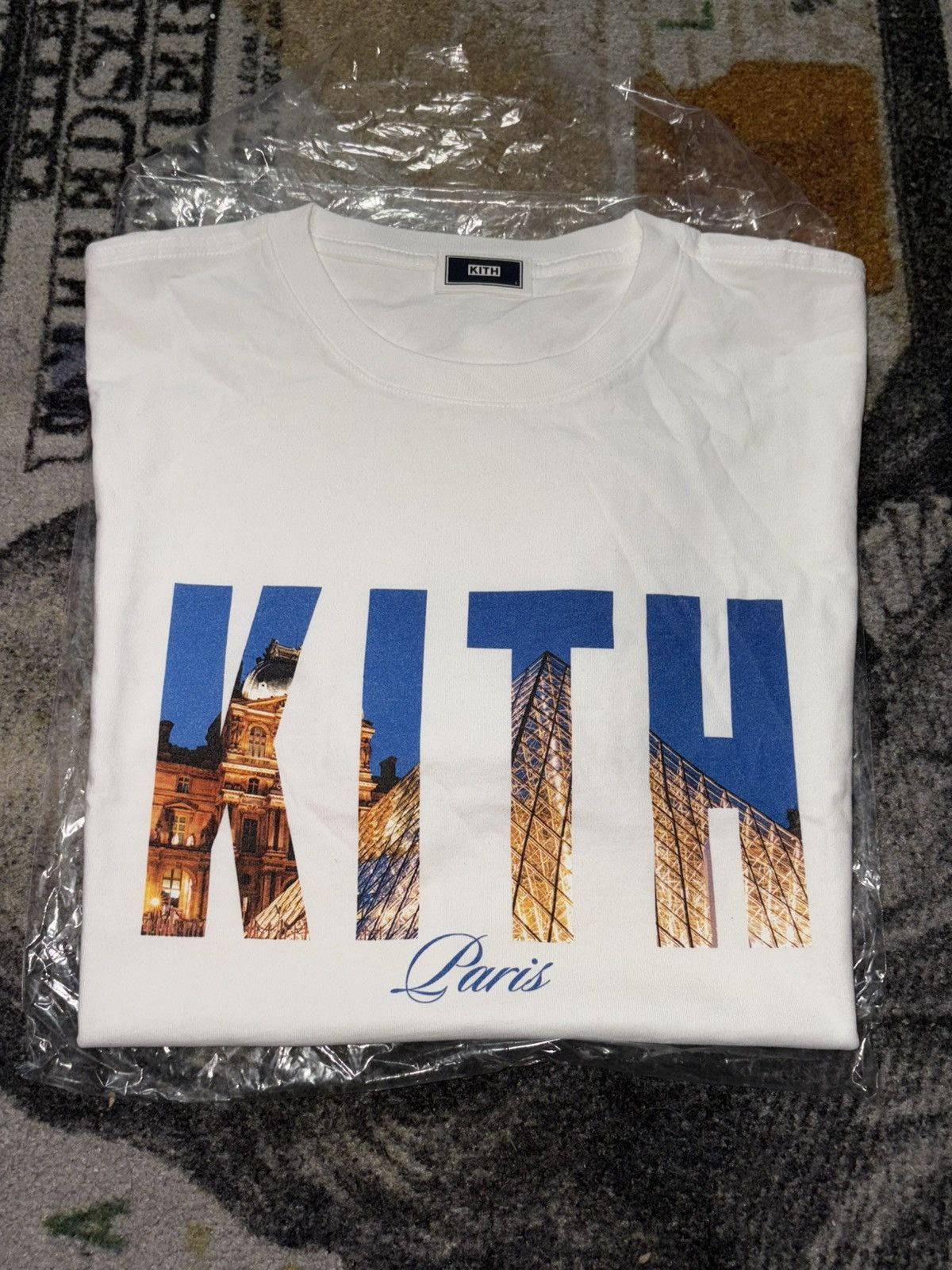 Kith Paris Louvre Photo Logo Tee White (Instore Exclusive)