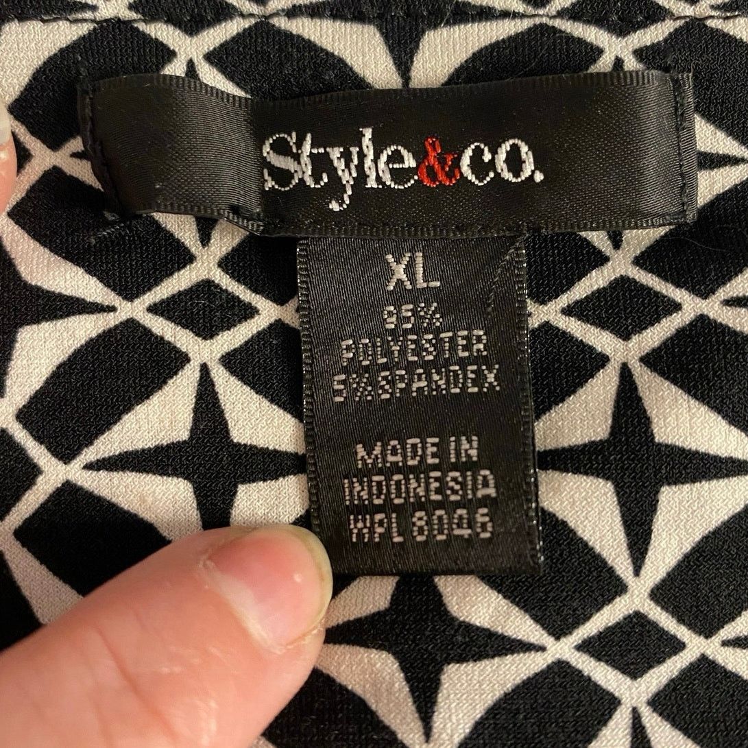 Other Geometric Print Surplice Wrap Top Black White Style & Co XL Size XL / US 12-14 / IT 48-50 - 3 Thumbnail