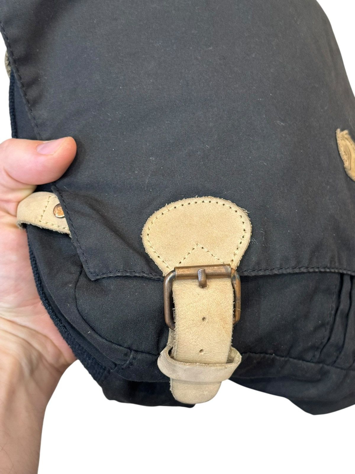 Fjallraven Fjallraven Vintage Black Shoulder School Strap Bag Size ONE SIZE - 6 Thumbnail