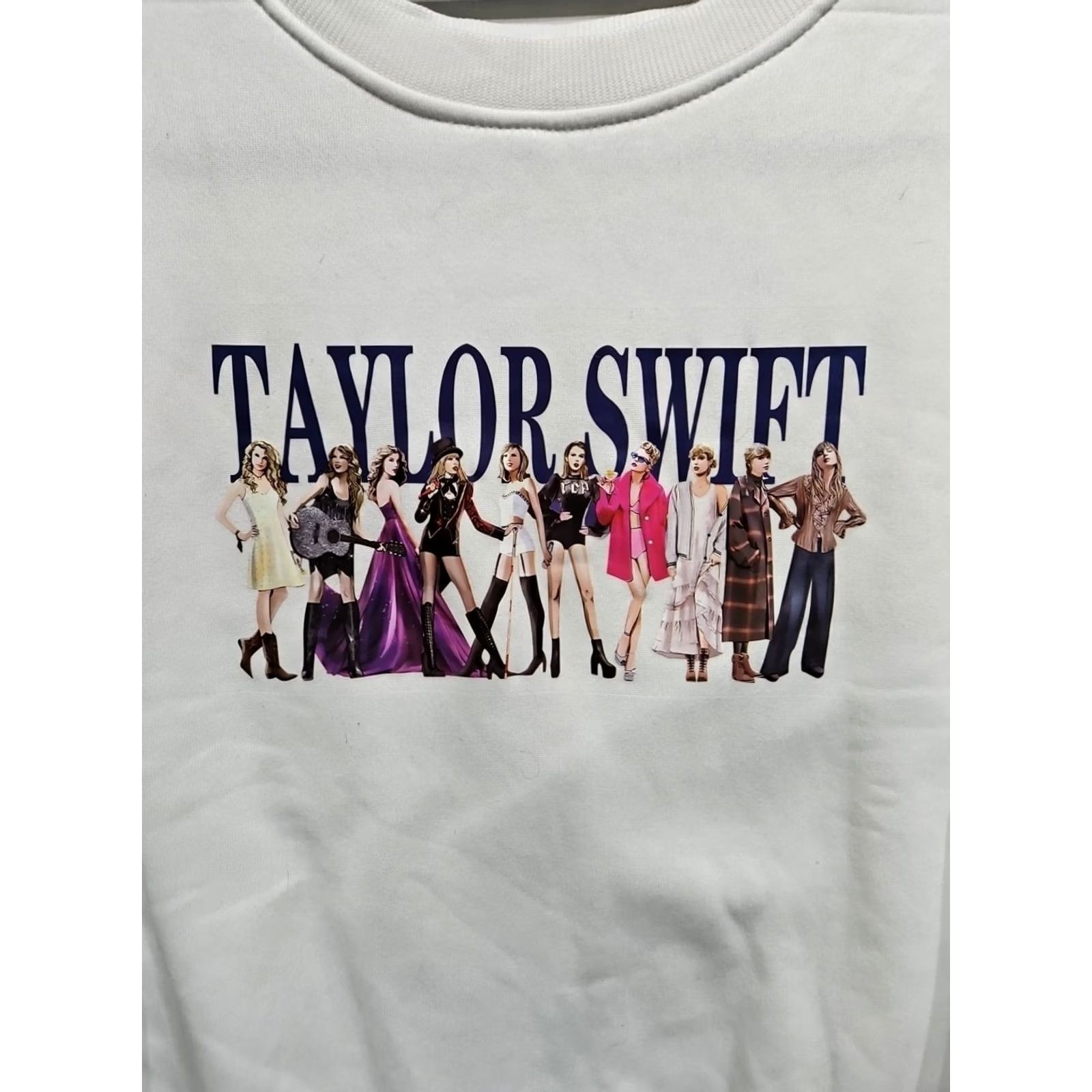 Vintage Taylor Swift Midnights Eras Tour Sweatshirt Crewneck L White Women's Pullover Cotton Blend Logo Activewear 4 Seasons Vintage? No (rearranged) Size L / US 10 / IT 46 - 2 Thumbnail