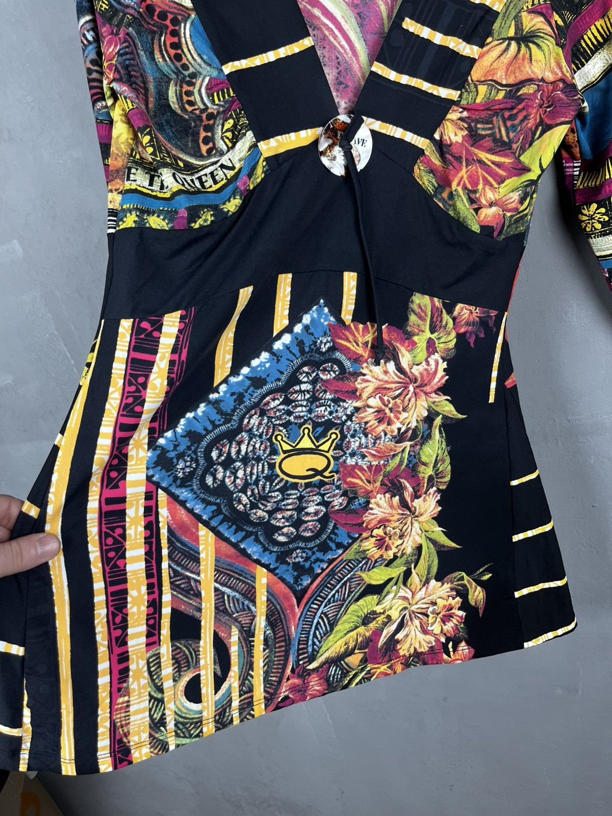 Other Save the queen long sleeve Size XL / US 12-14 / IT 48-50 - 6 Thumbnail