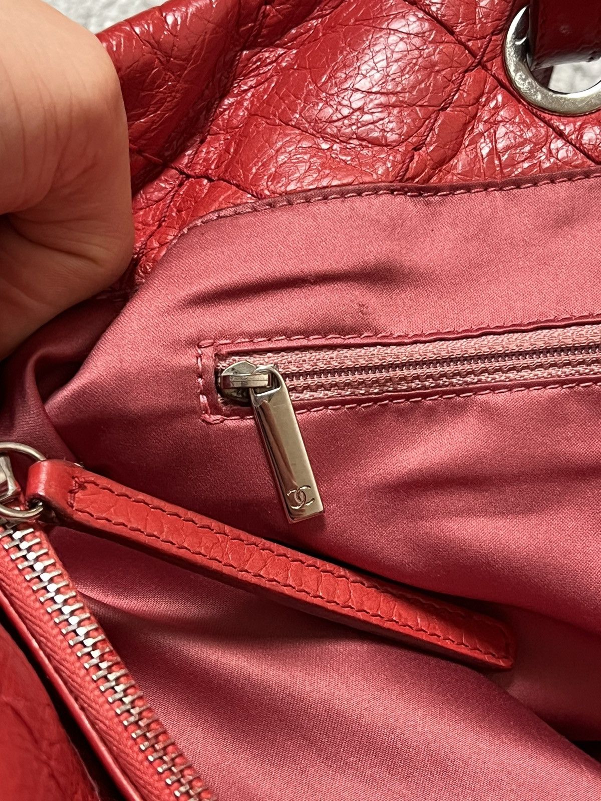 Chanel Chanel On The Road Tote Red Calfskin Leather Bag Size ONE SIZE - 13 Thumbnail