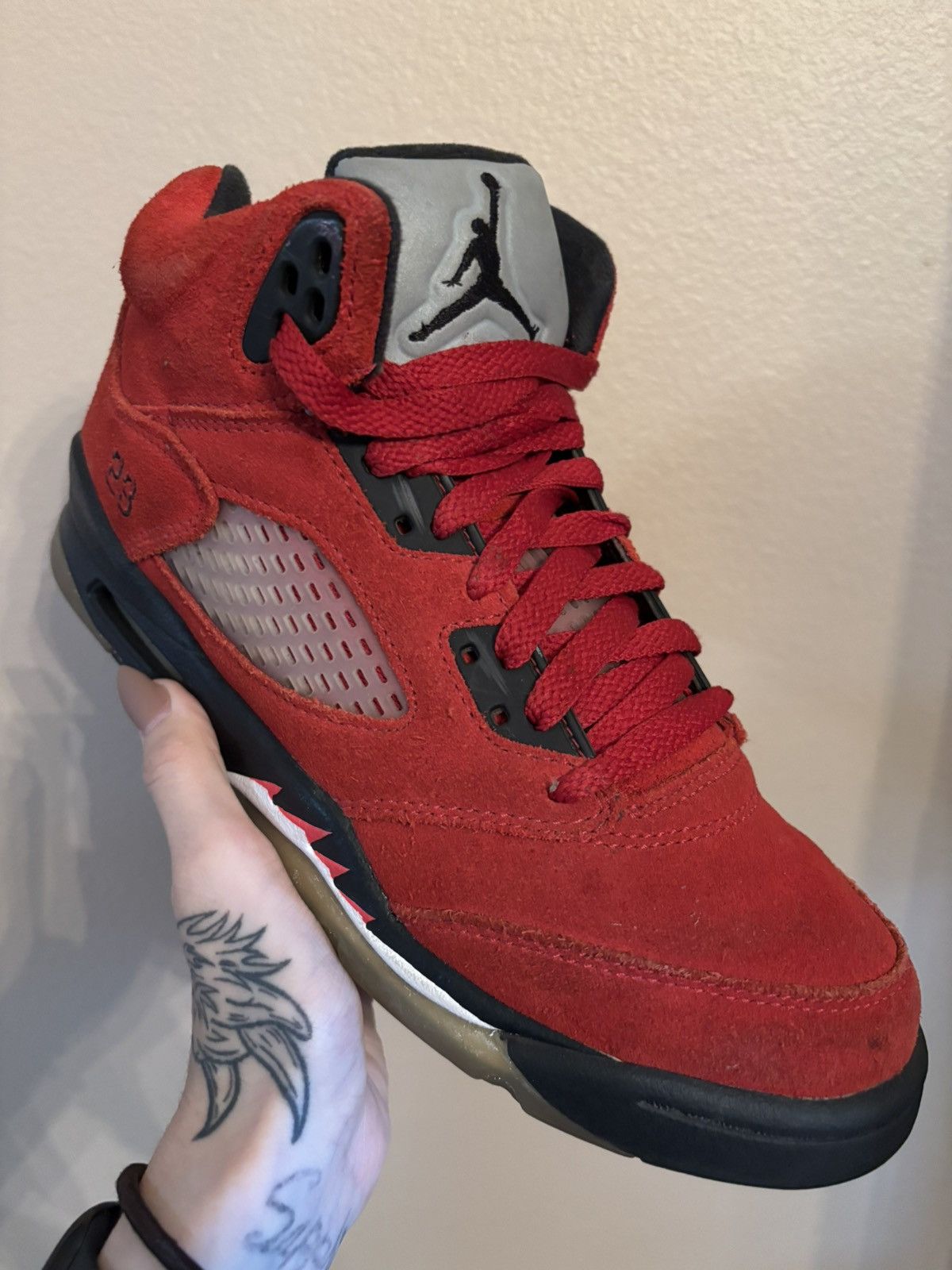Jordan Brand Air Jordan 5 Retro GS 'Raging Bull' 2021 Size US 5.5 / EU 38 - 2 Thumbnail