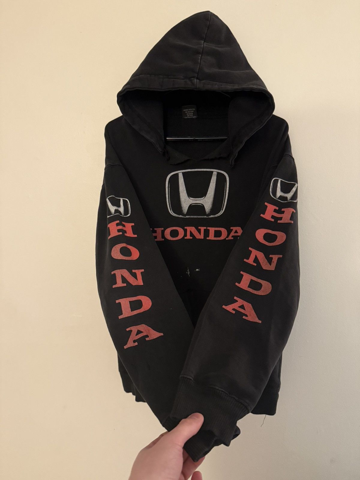 Vintage Vintage Perfectly Thrashed Honda Hoodie Size US XL / EU 56 / 4 - 1 Thumbnail