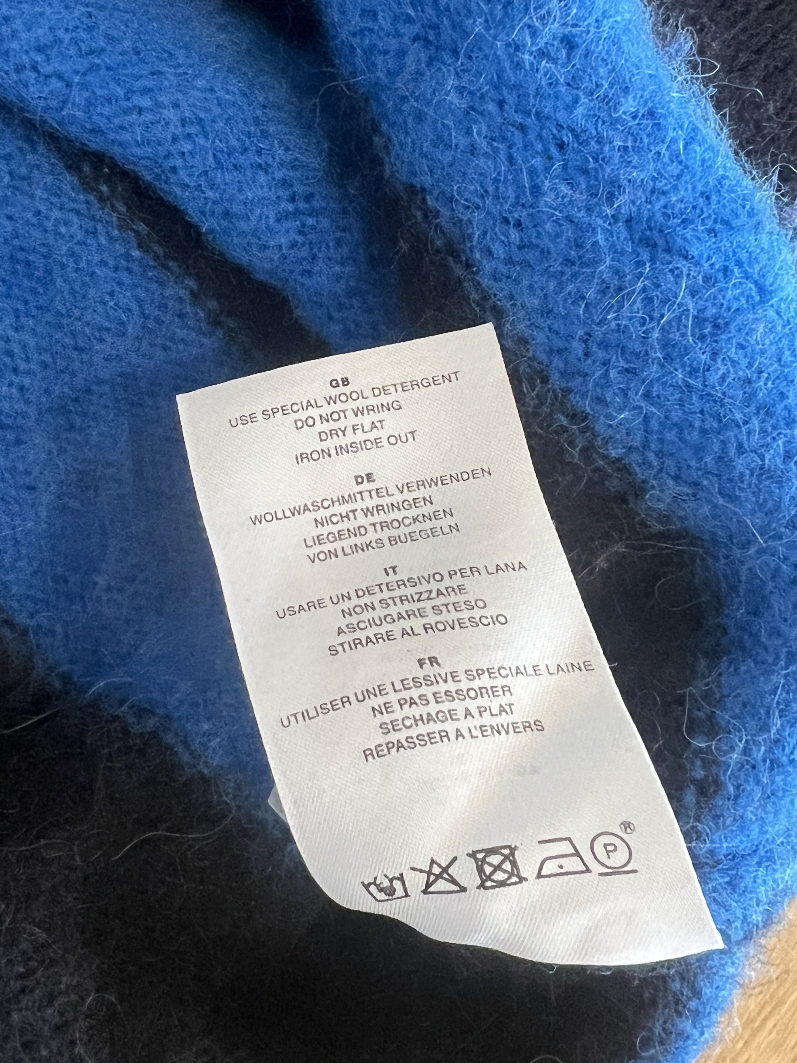 closed striped sweater knitwear alpaca wool XS