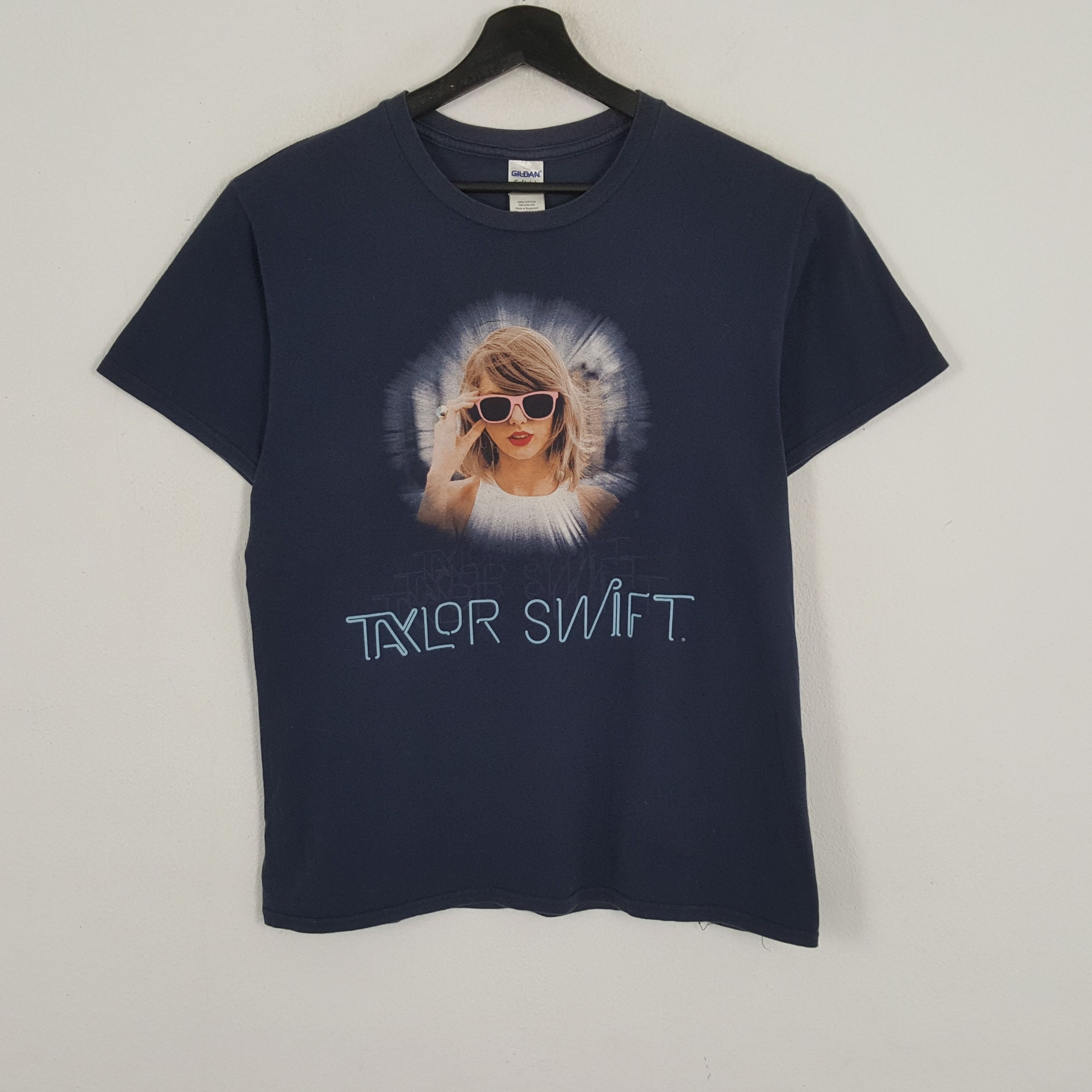 Band Tees × Vintage TAYLOR SWIFT Singer Music Tour Tshirt Size US M / EU 48-50 / 2 - 1 Thumbnail