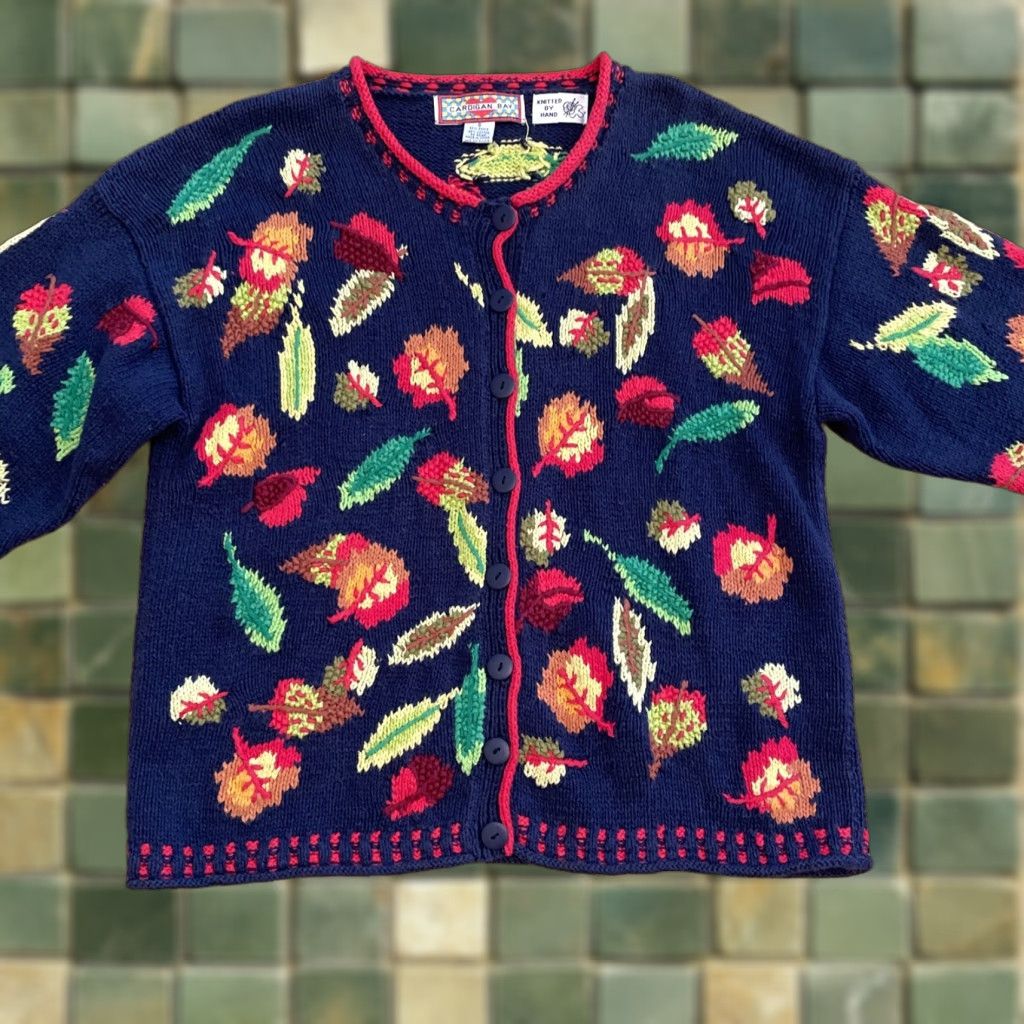 Vintage VINTAGE Cardigan Bay Sweater Women Small Navy Hand Knit Fall Autumn Leaf Cottage Cardigan Bay Women Small Navy Hand Knit Fall Autumn Leaf Cottage Size S / US 4 / IT 40 - 1 Thumbnail