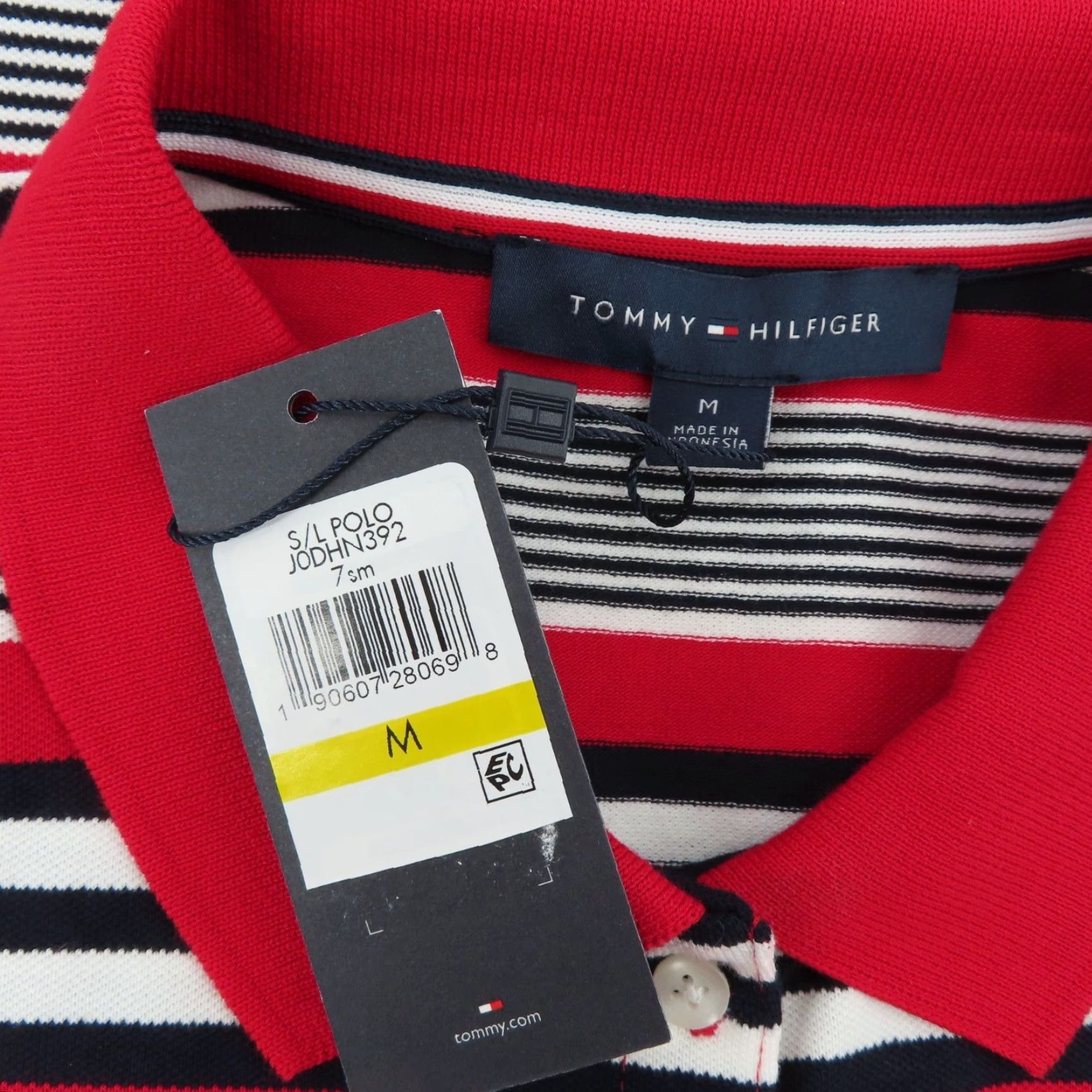 Tommy Hilfiger **Tommy Hilfiger Women Red Medium Collared Sleeveless Polo Shirt NEW** User: **Tommy Hilfiger Women Red Medium Collared Sleeveless Polo Shirt NEW** Size M / US 6-8 / IT 42-44 - 7 Thumbnail