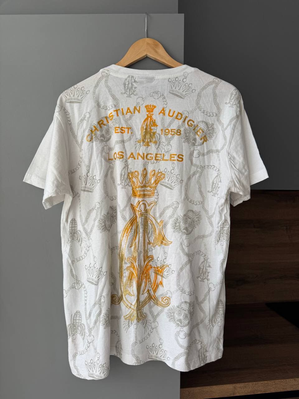 Christian Audigier Christian Audigier 2000s Panther & roses Roses Rhinestone Size US M / EU 48-50 / 2 - 5 Thumbnail