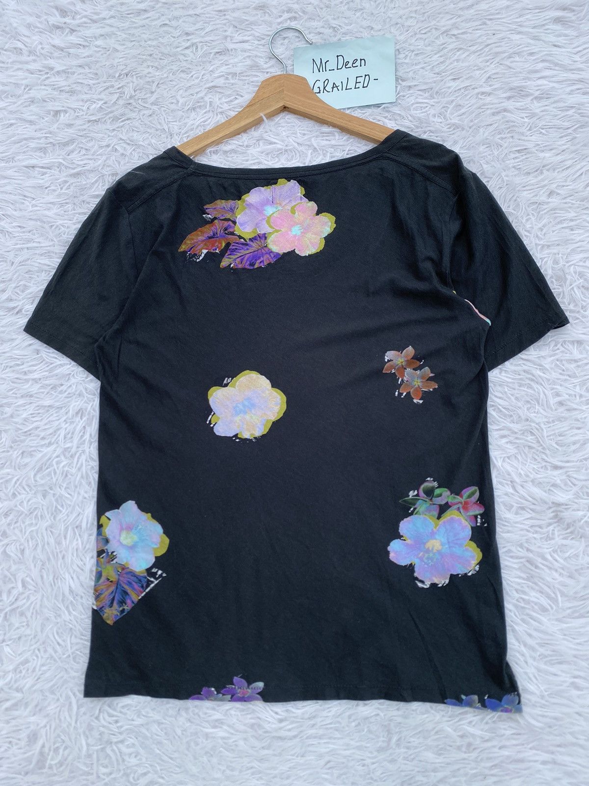 Acne Studios Rare ACNE Studios Florals Tshirt Size US S / EU 44-46 / 1 - 14 Thumbnail
