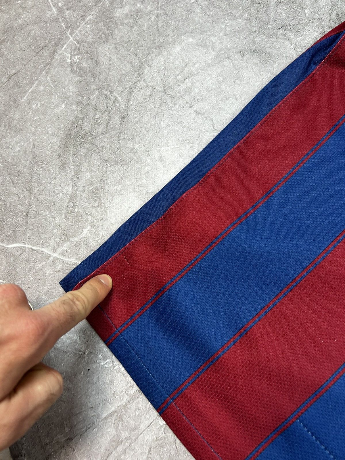 Nike FC BARCELONA 2010/2011 HOME FOOTBALL SOCCER JERSEY NIKE XLL Size US XXL / EU 58 / 5 - 19 Thumbnail