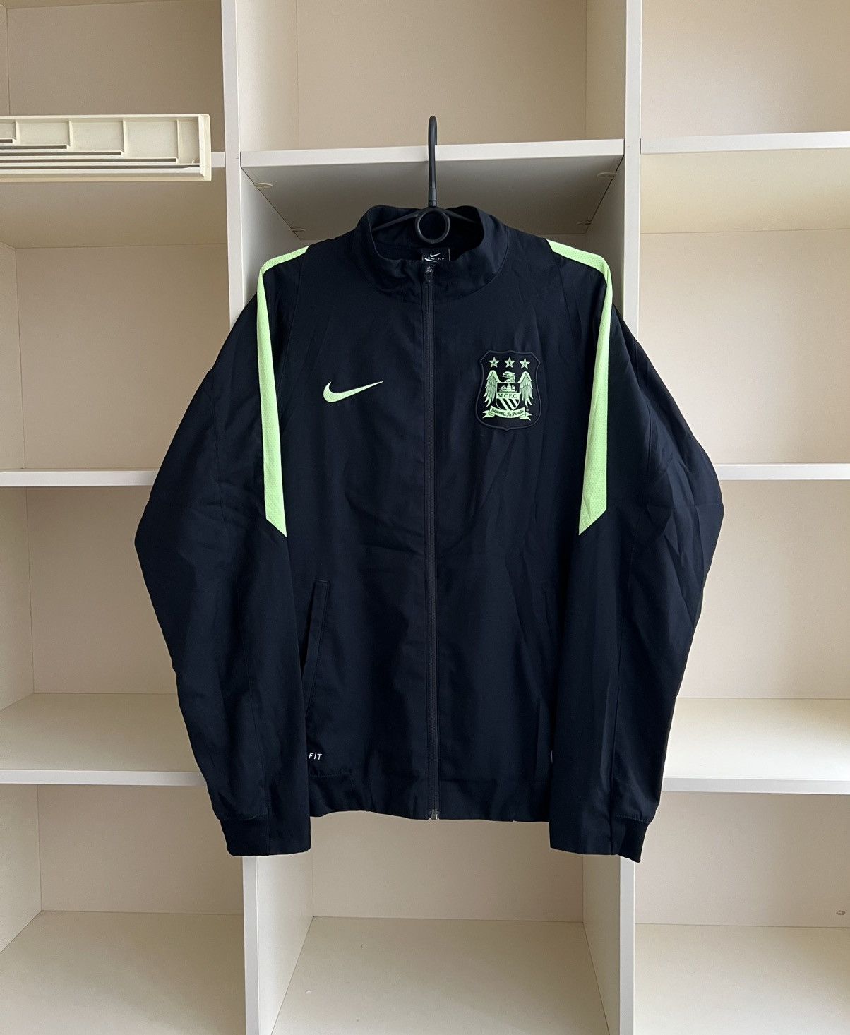 Nike Nike Manchester City 2015-2016 Soccer Light Jacket Football Size US S / EU 44-46 / 1 - 1 Thumbnail