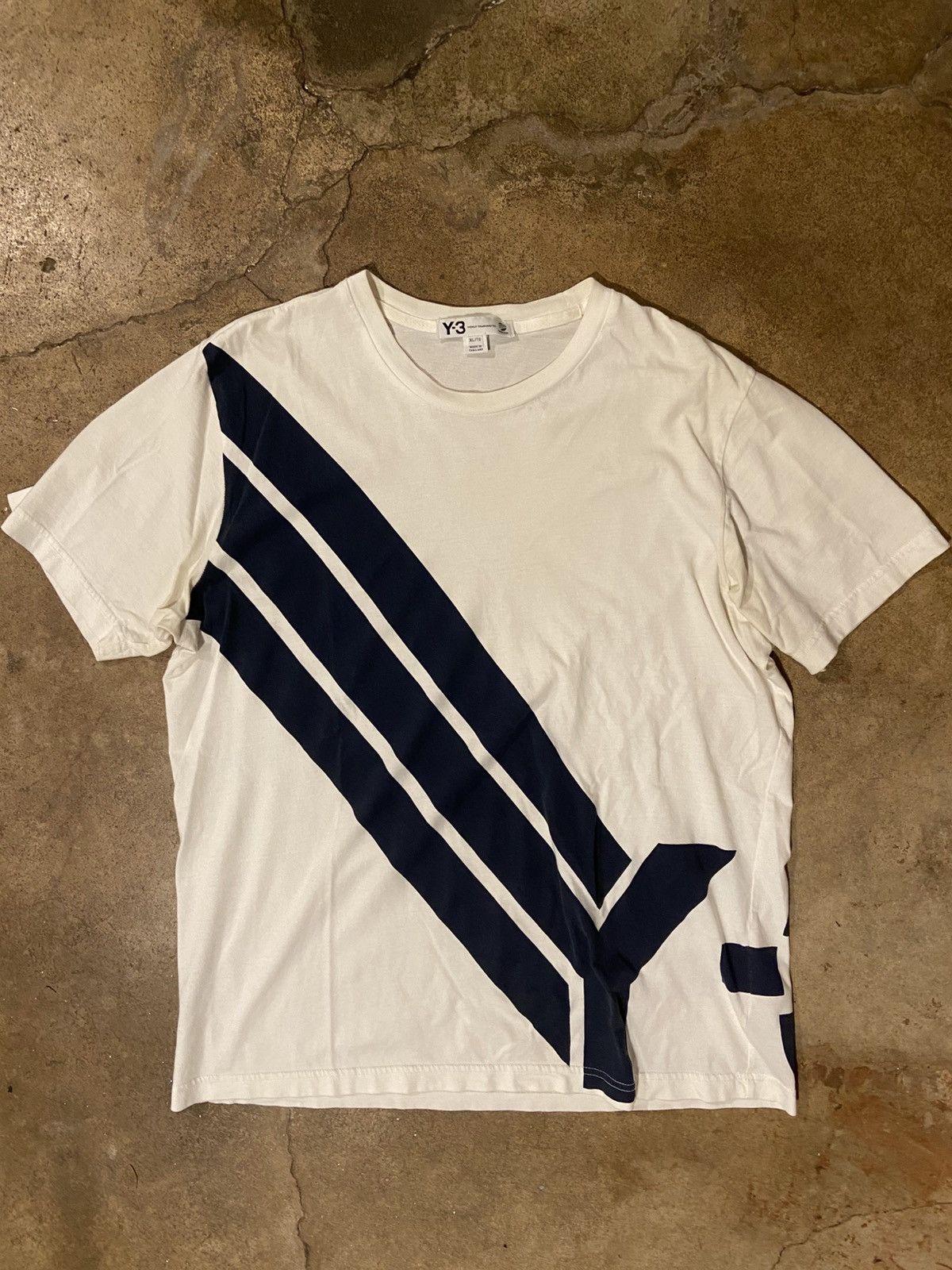Y-3 Y-3 x Adidas T-Shirt Size US XL / EU 56 / 4 - 1 Thumbnail