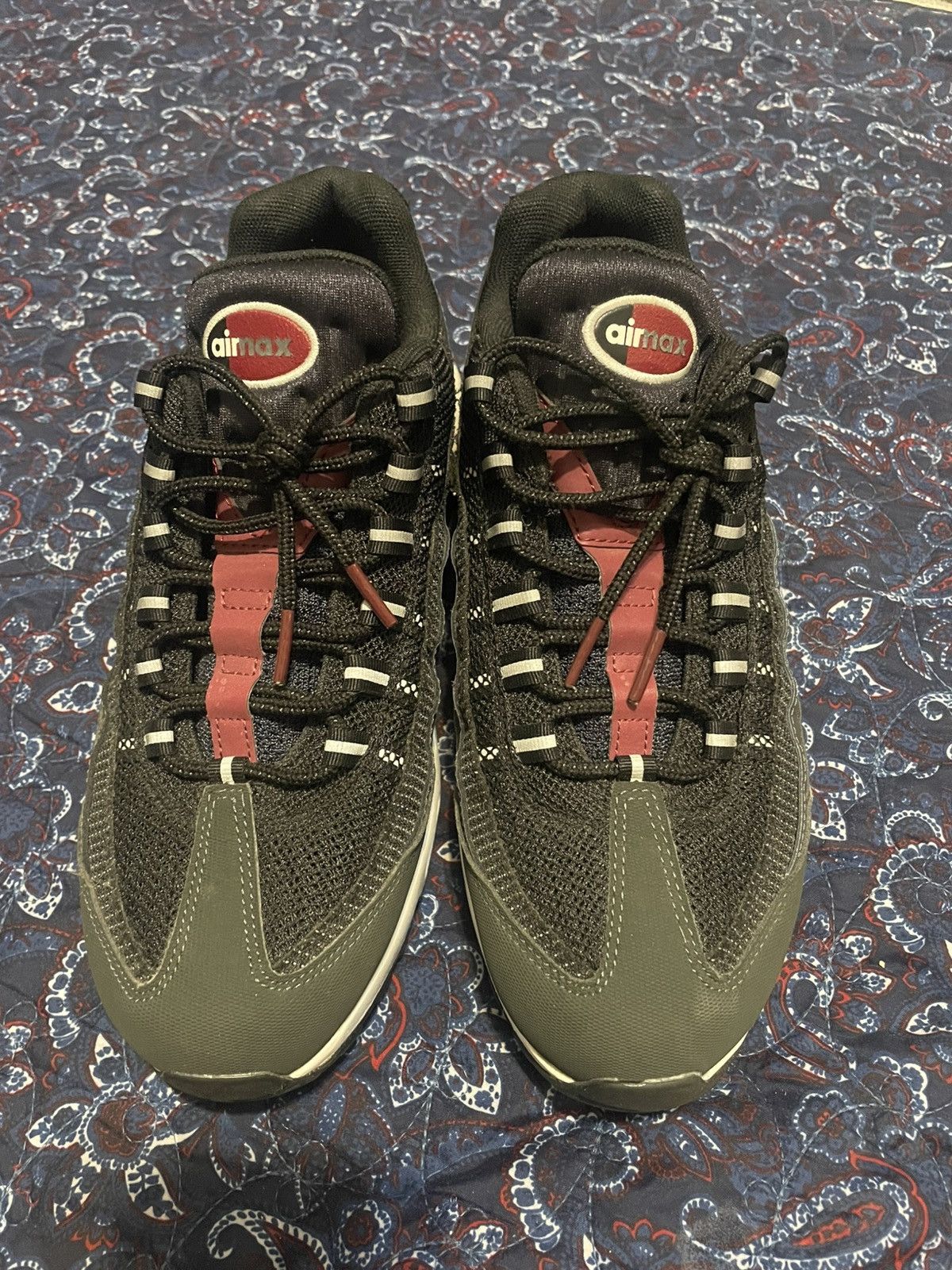Nike Nike Air Max 95 Essential Size US 9.5 / EU 42-43 - 1 Thumbnail