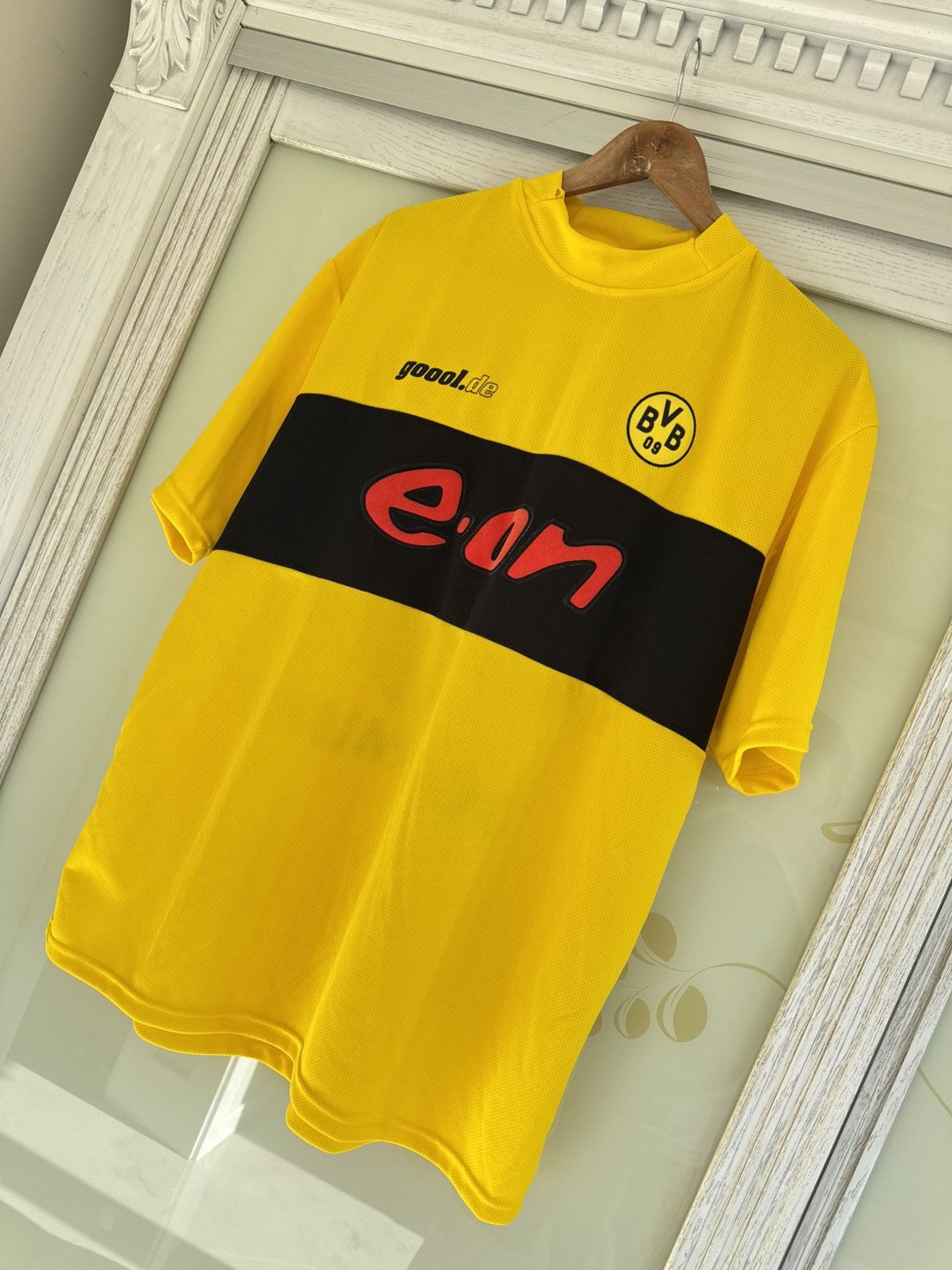 Vintage Frings #8 Borussia Dortmund 2001-2003 Vintage Soccer Jersey Size US XL / EU 56 / 4 - 5 Thumbnail