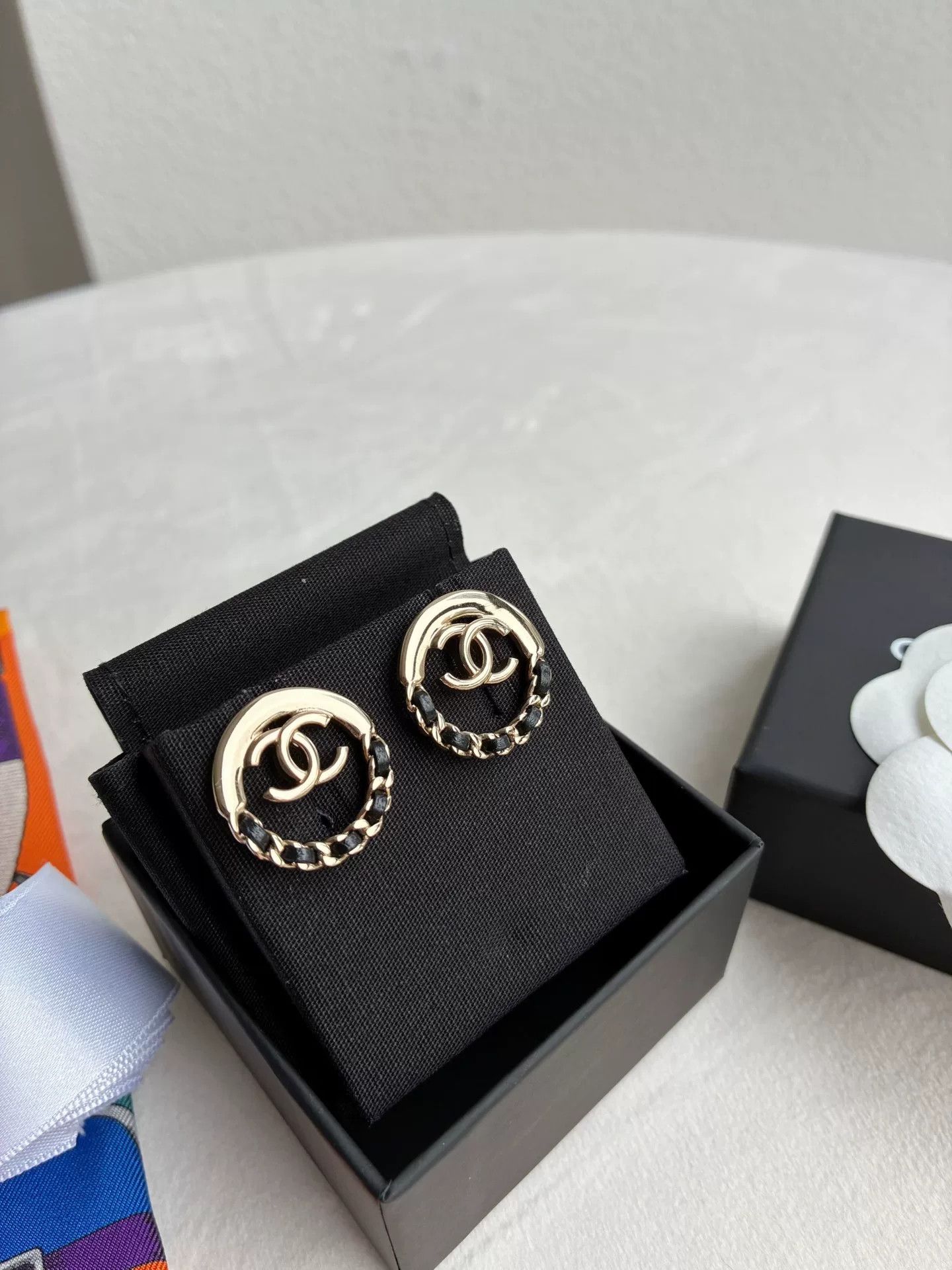 Chanel 22P Chain Circular Earrings