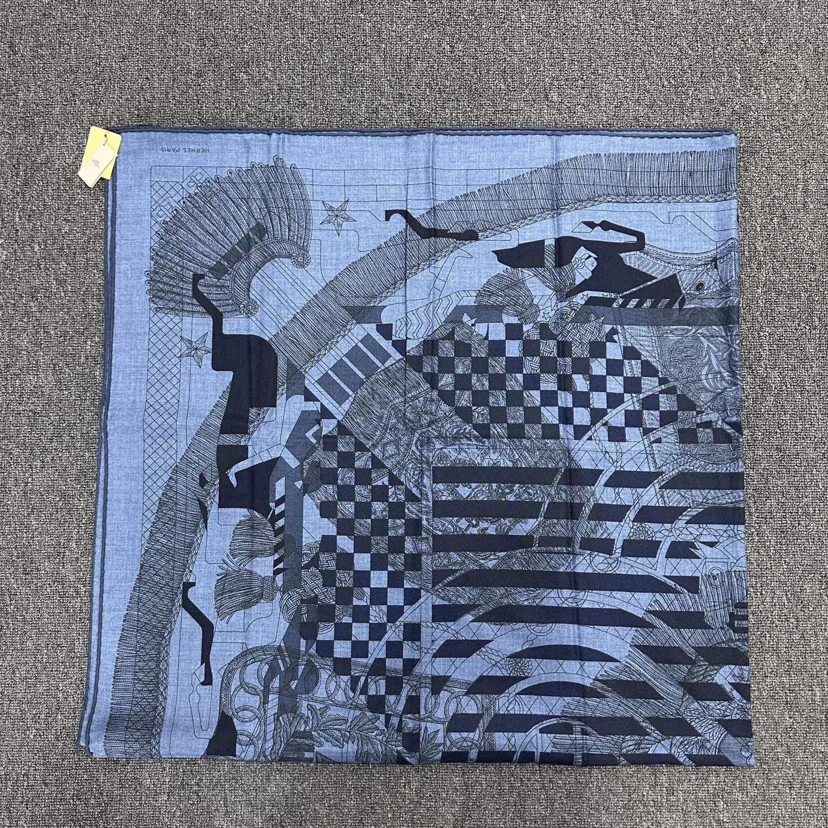 Hermes HERMES navy pattern cashmere silk blend scarf Size ONE SIZE - 2 Thumbnail