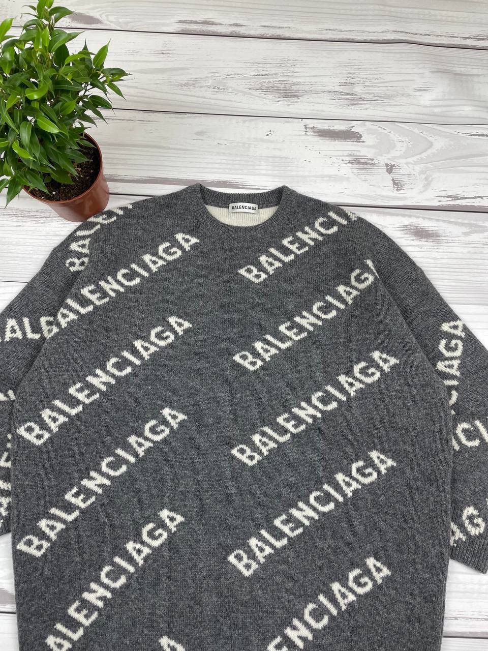Balenciaga Balenciaga All Over Logo Wool Crewneck 'Dark Grey/White' Size US S / EU 44-46 / 1 - 3 Thumbnail