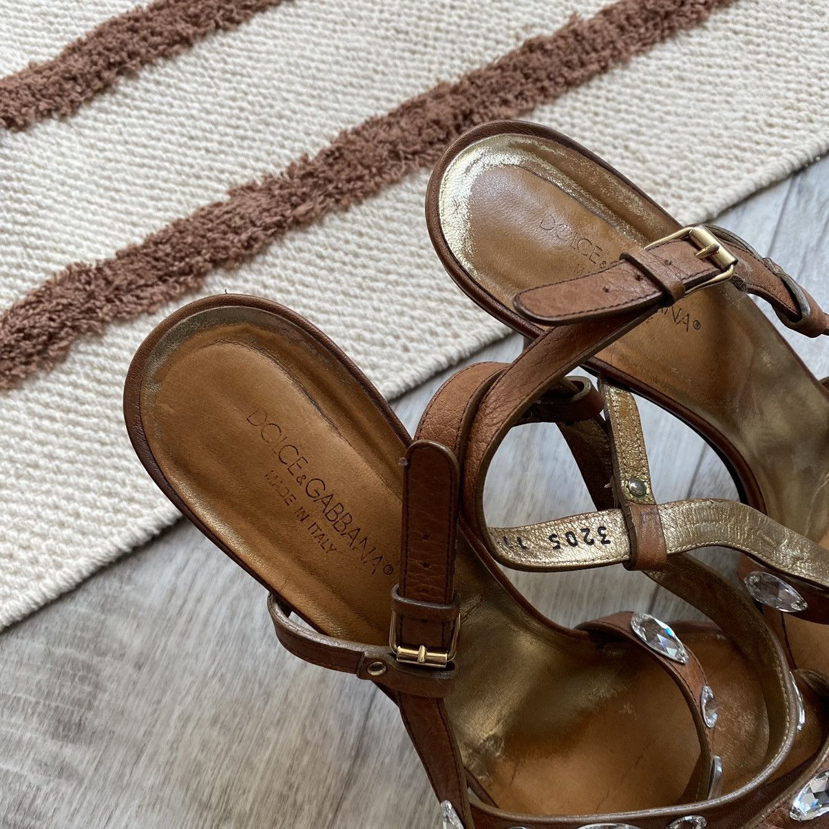 Dolce & Gabbana DOLCE AND GABBANA LEATHER EMBELLISHED SANDALS Size US 9.5 / IT 39.5 - 4 Thumbnail