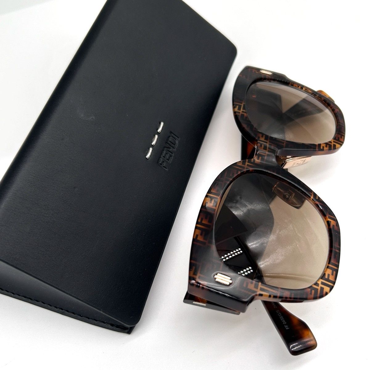 Fendi Brown Fendi Sunglasses Size ONE SIZE - 14 Thumbnail
