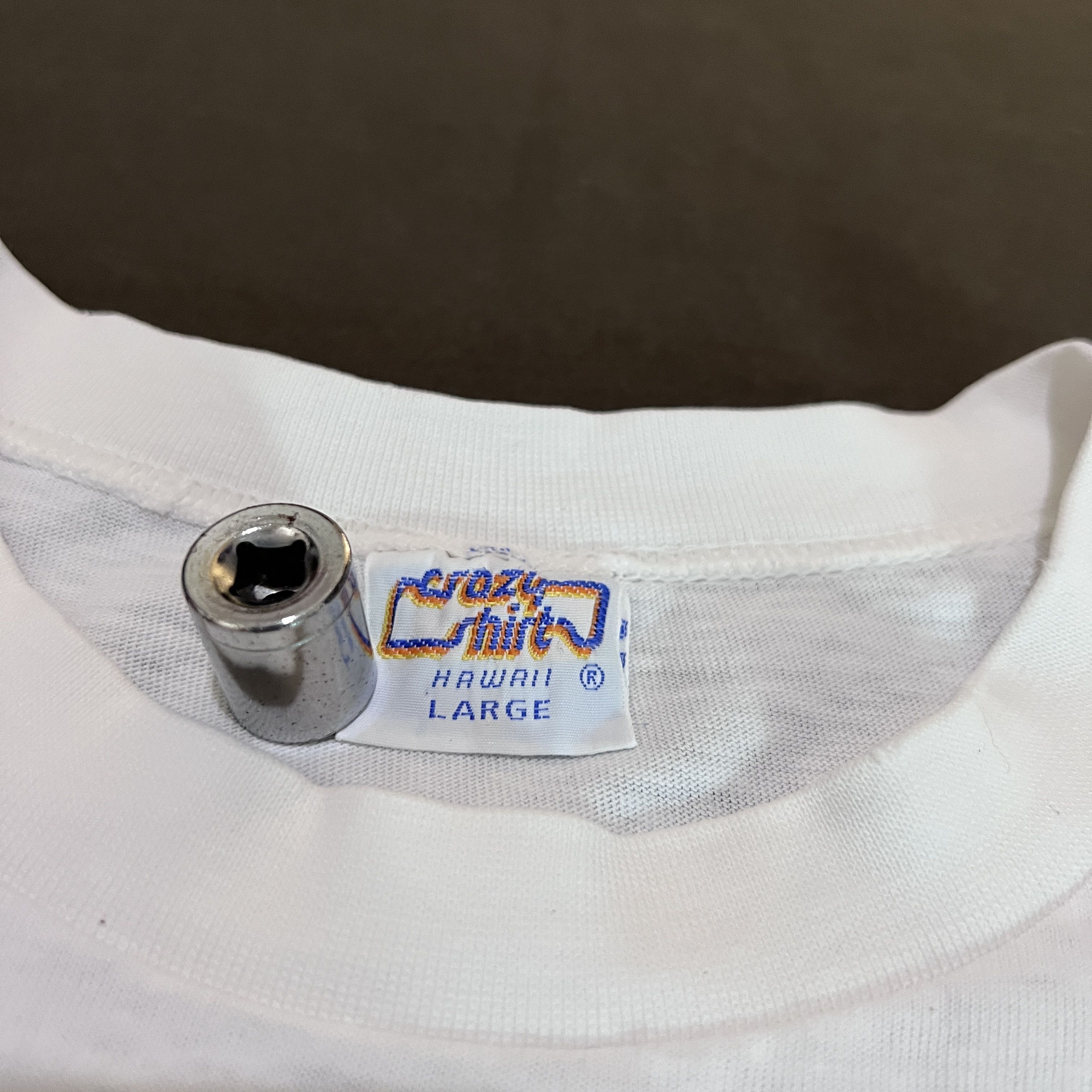 Vintage Vintage 90s CRAZY SHIRT Hawaii Tee Size L Size US L / EU 52-54 / 3 - 4 Thumbnail