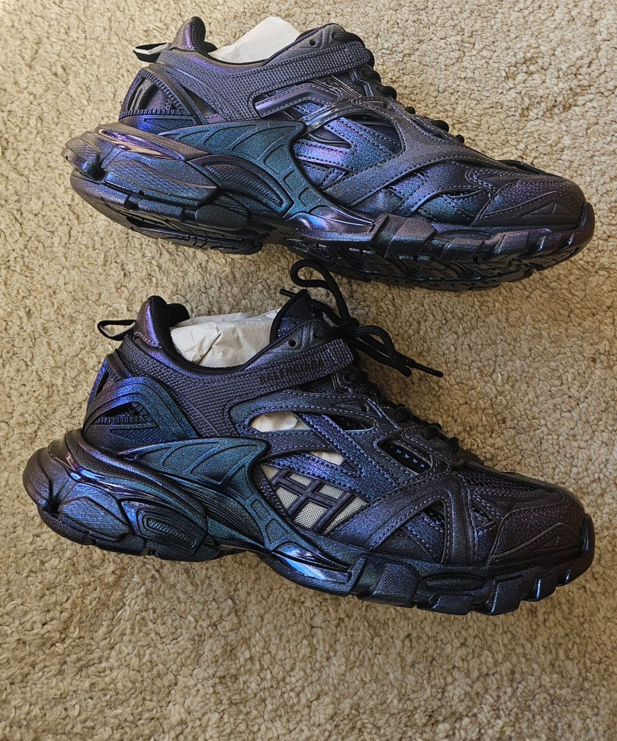 Balenciaga Balenciaga track 2 Metallic purple Size US 10 / IT 40 - 13 Thumbnail