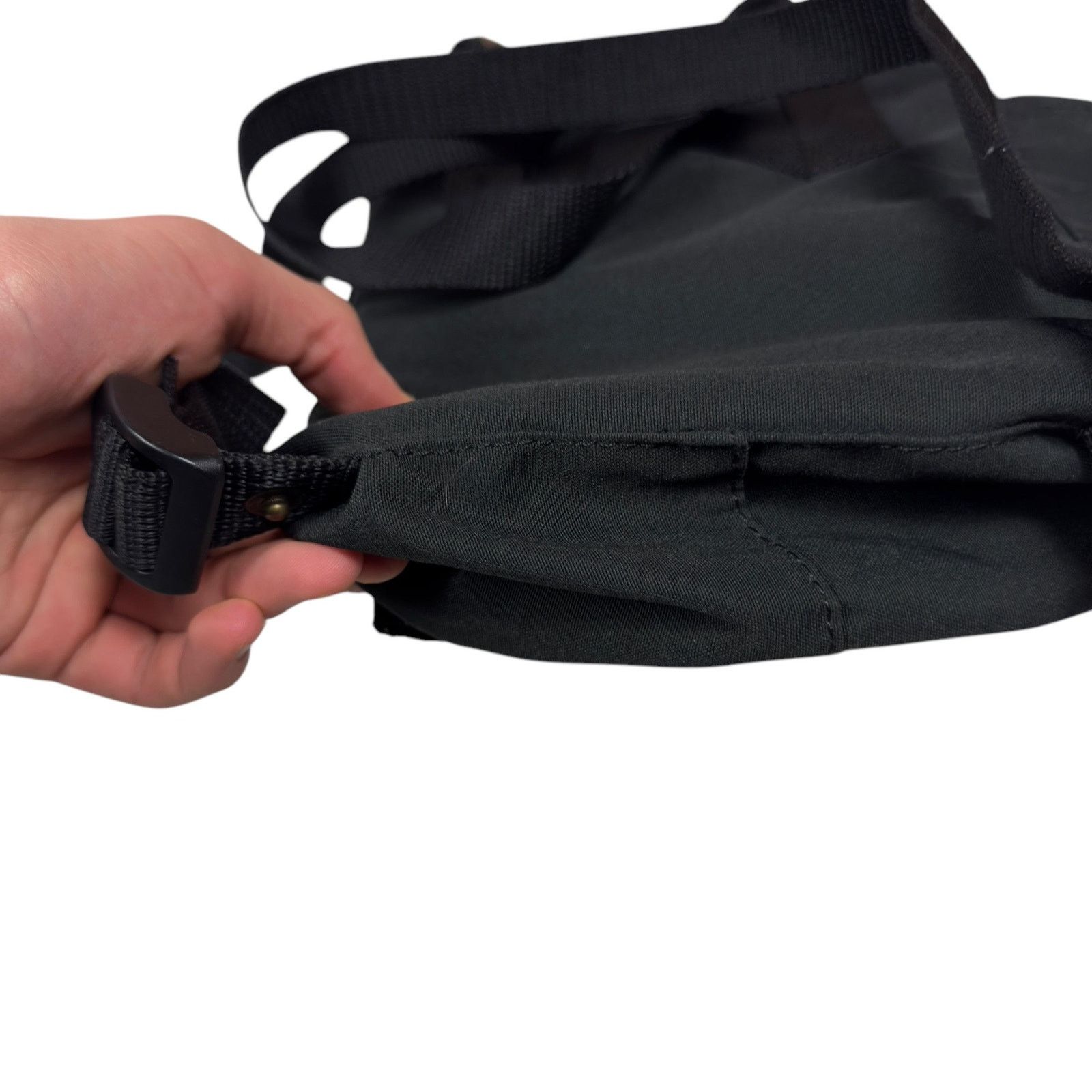 Fjallraven Fjallraven Kanken Womens Black Everyday Outdoor Backpack Bag Size ONE SIZE - 4 Thumbnail