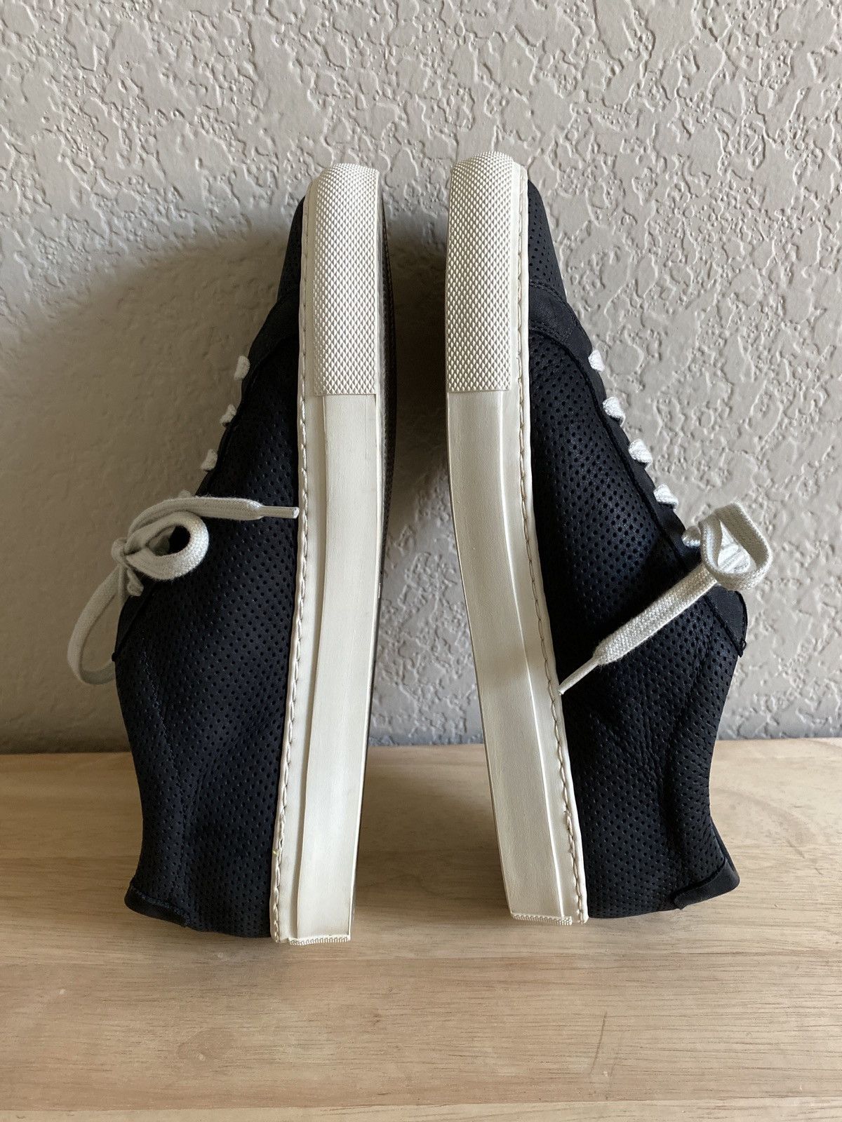 Common Projects Common Projects Original Achilles Low Sneaker 36 Size US 6 / IT 36 - 5 Thumbnail