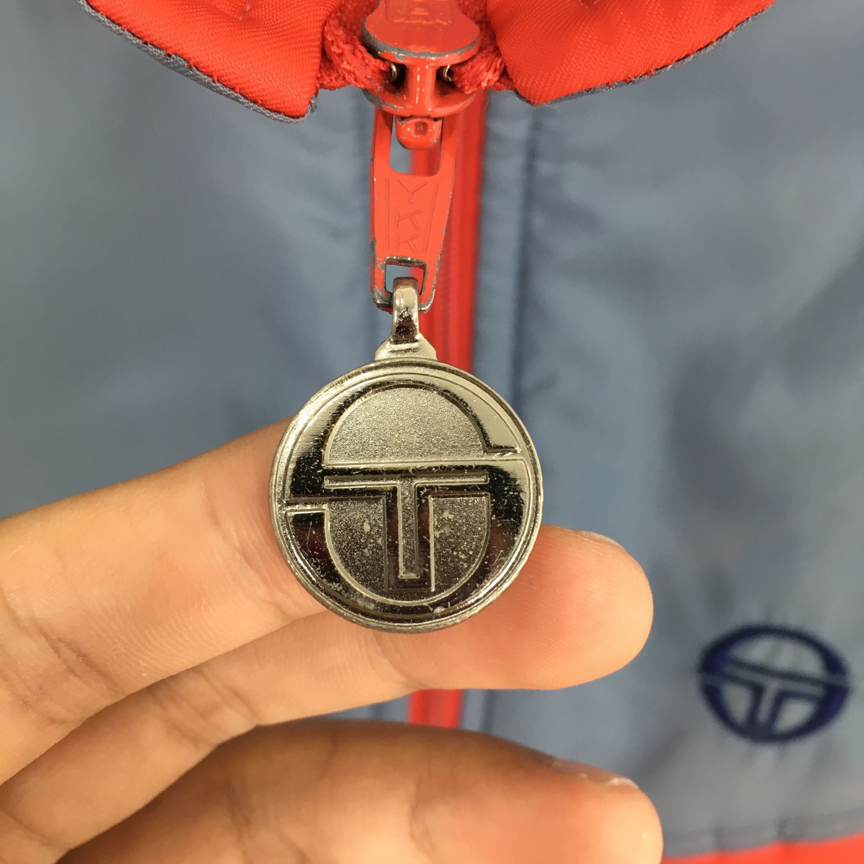 Sergio Tacchini Vintage Sergio Tacchini Windbreaker Red Jacket Medium Size US M / EU 48-50 / 2 - 4 Thumbnail