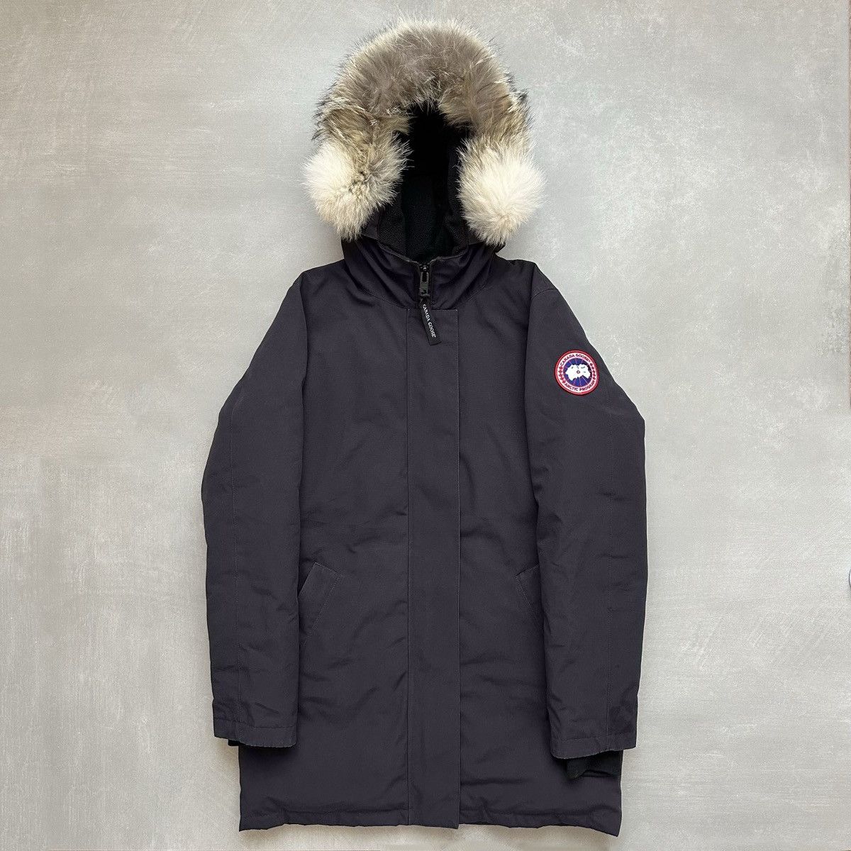 Canada Goose Canada Goose Victoria Parka Down Jacket w/ Coyote Fur