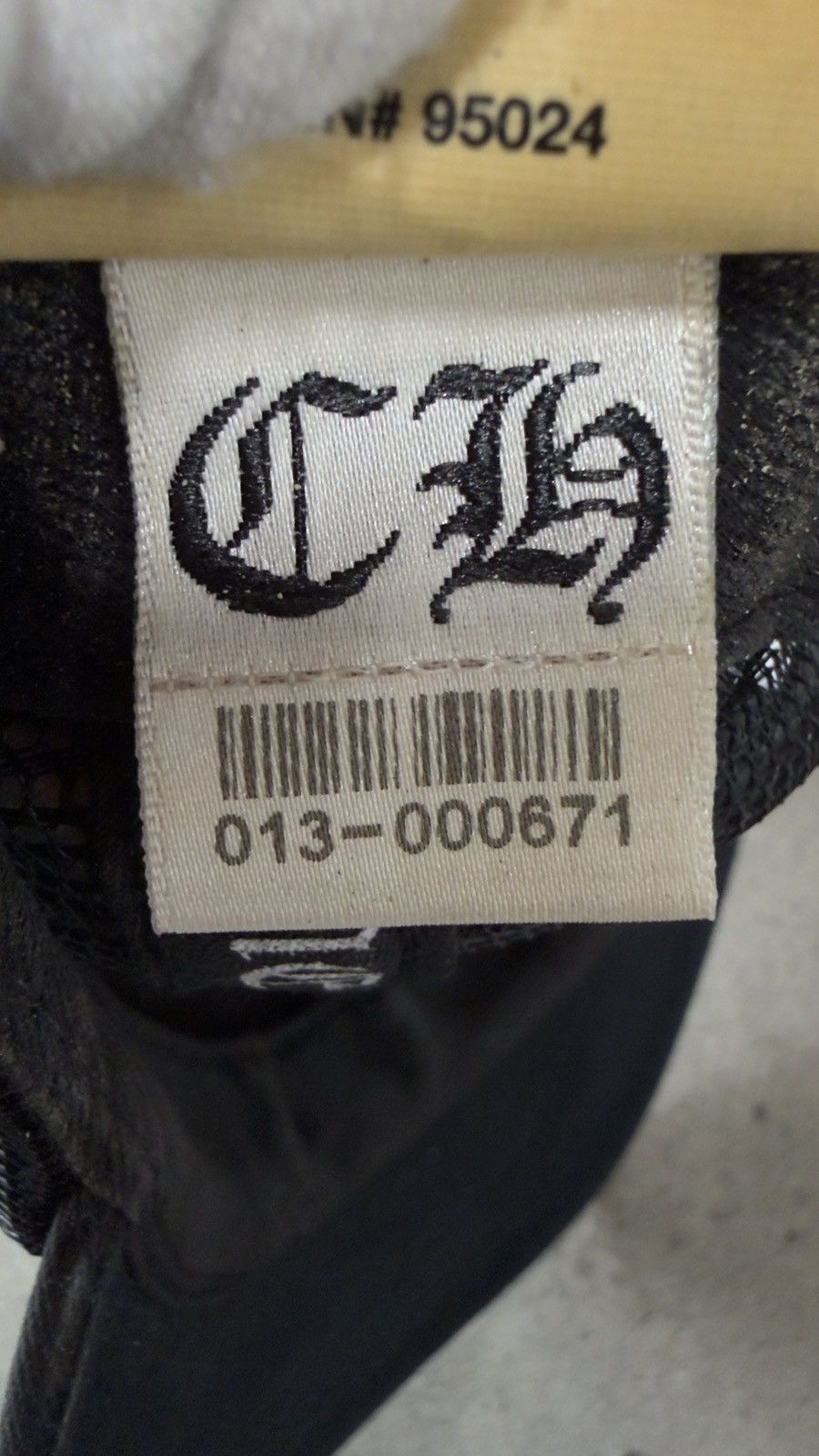 Chrome Hearts RARE!!Chrome Hearts Dover Street Market Trucker Hat Size ONE SIZE - 9 Thumbnail