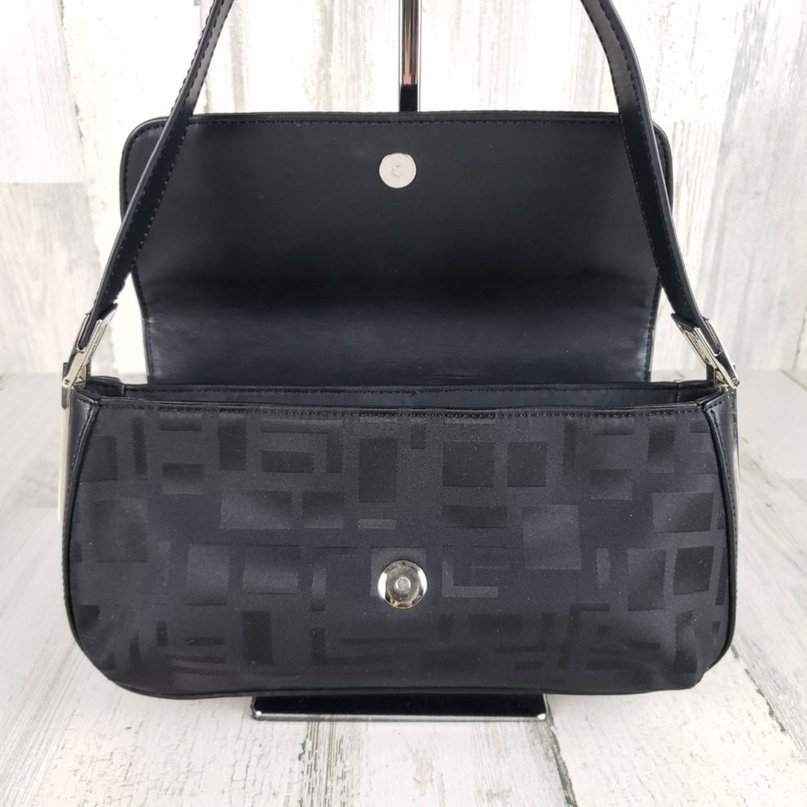 Other The Limited Black Textured Silver-Tone Shoulder Bag Purse Size ONE SIZE - 8 Thumbnail