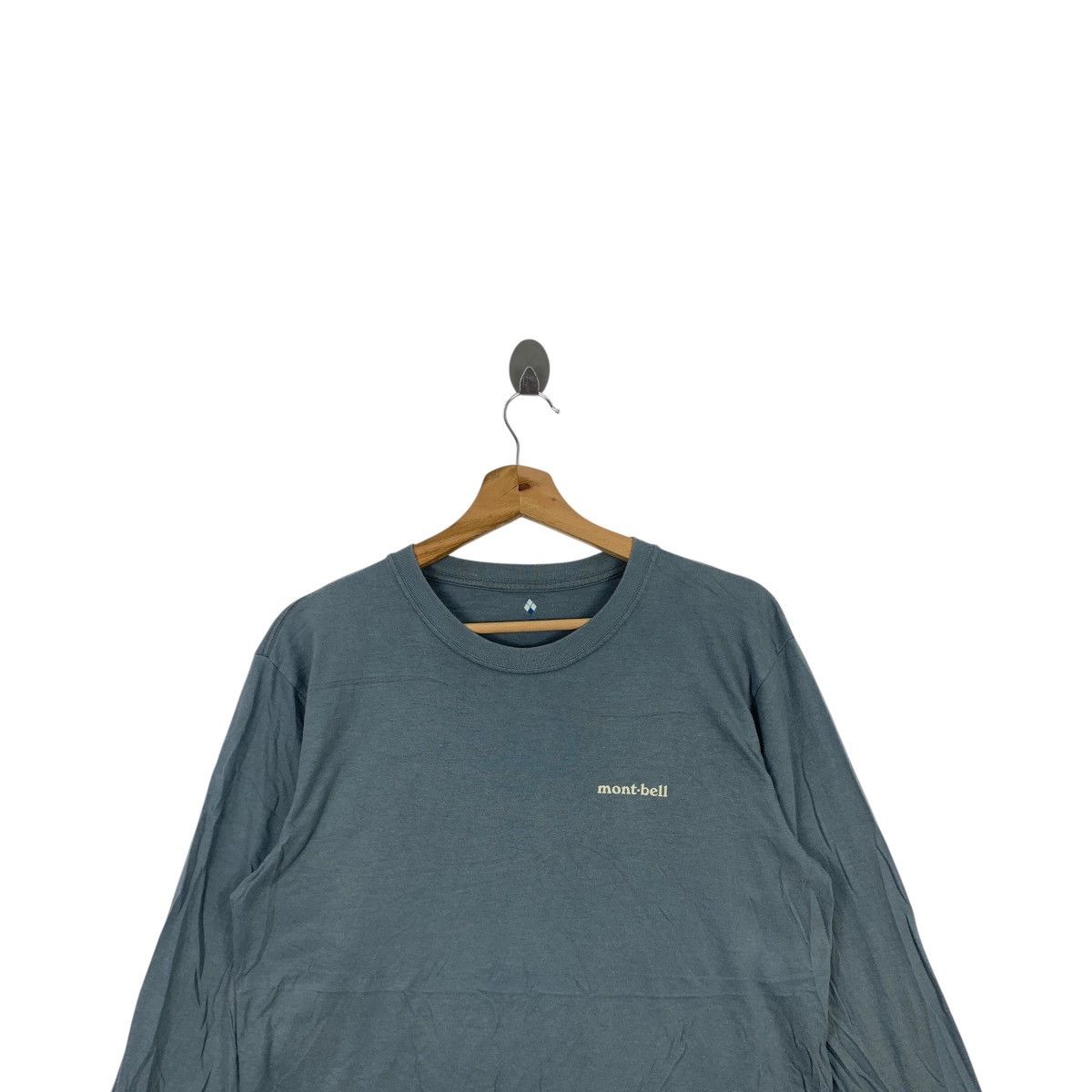 Montbell Vintage MONTBELL JAPAN OUTDOOR Embossed Logo Tee Shirt Size US M / EU 48-50 / 2 - 2 Thumbnail