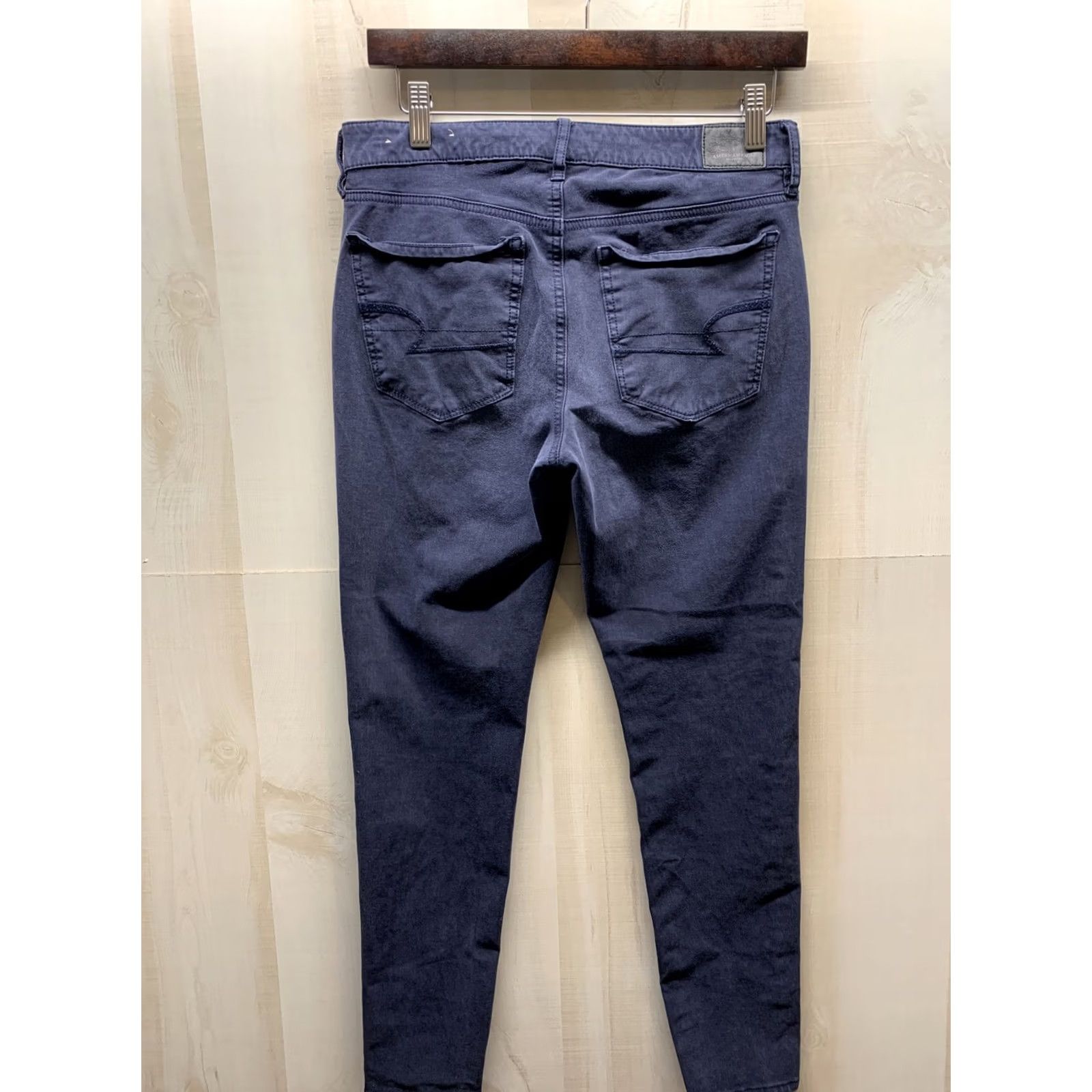 American Eagle Outfitters VINTAGE? (No) American Eagle Jegging Women’s XS? (Hold) -> Size 28" / US 6 / IT 42 - 4 Thumbnail