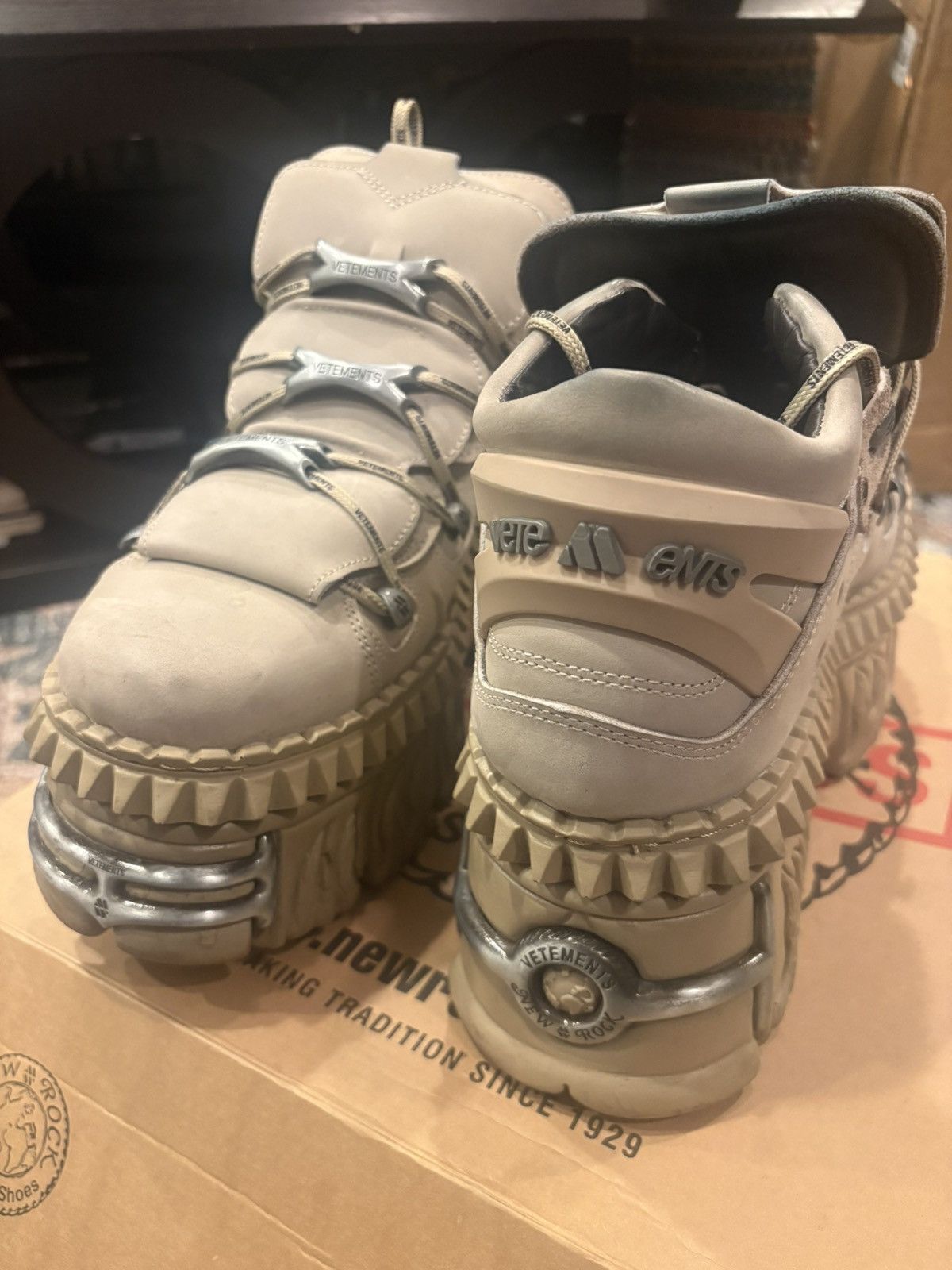 New rock x vetements platform boots