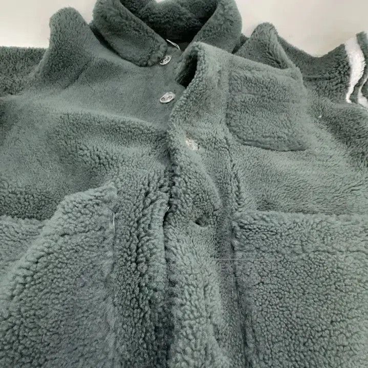 Thom Browne Thom Browne Green Shearling Button. Size US S / EU 44-46 / 1 - 7 Thumbnail