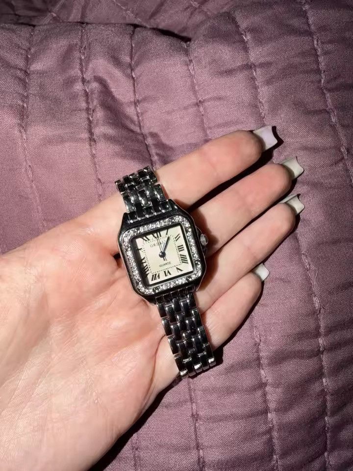 Japanese Brand Vintage 90s vintage retro luxury style quartz silver watch Size ONE SIZE - 5 Thumbnail