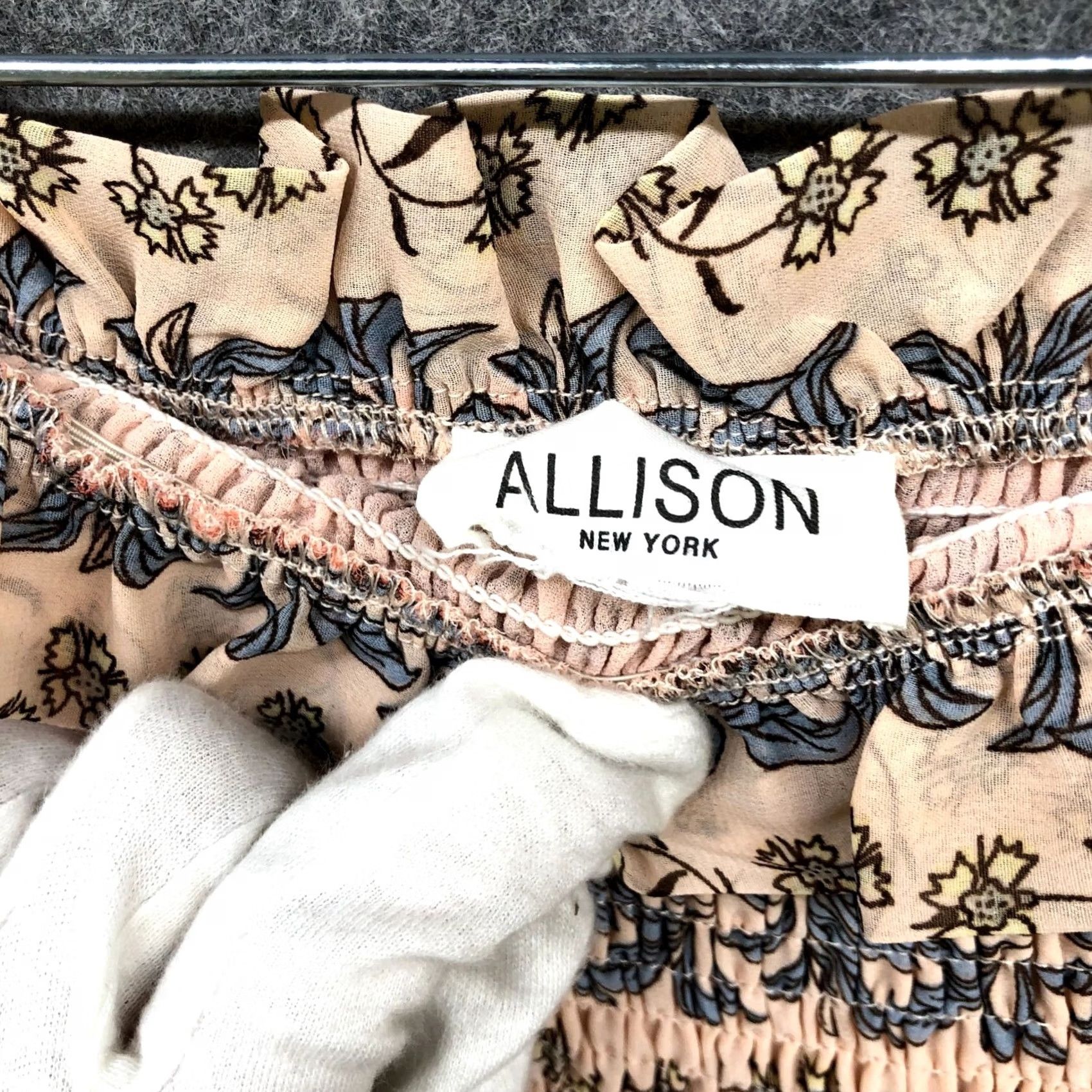Vintage Allison New York Womens Skirt Size S Peach Pull On Smocked Tiered Ruffle Bohemian Short Mini Size 28" / US 6 / IT 42 - 3 Thumbnail