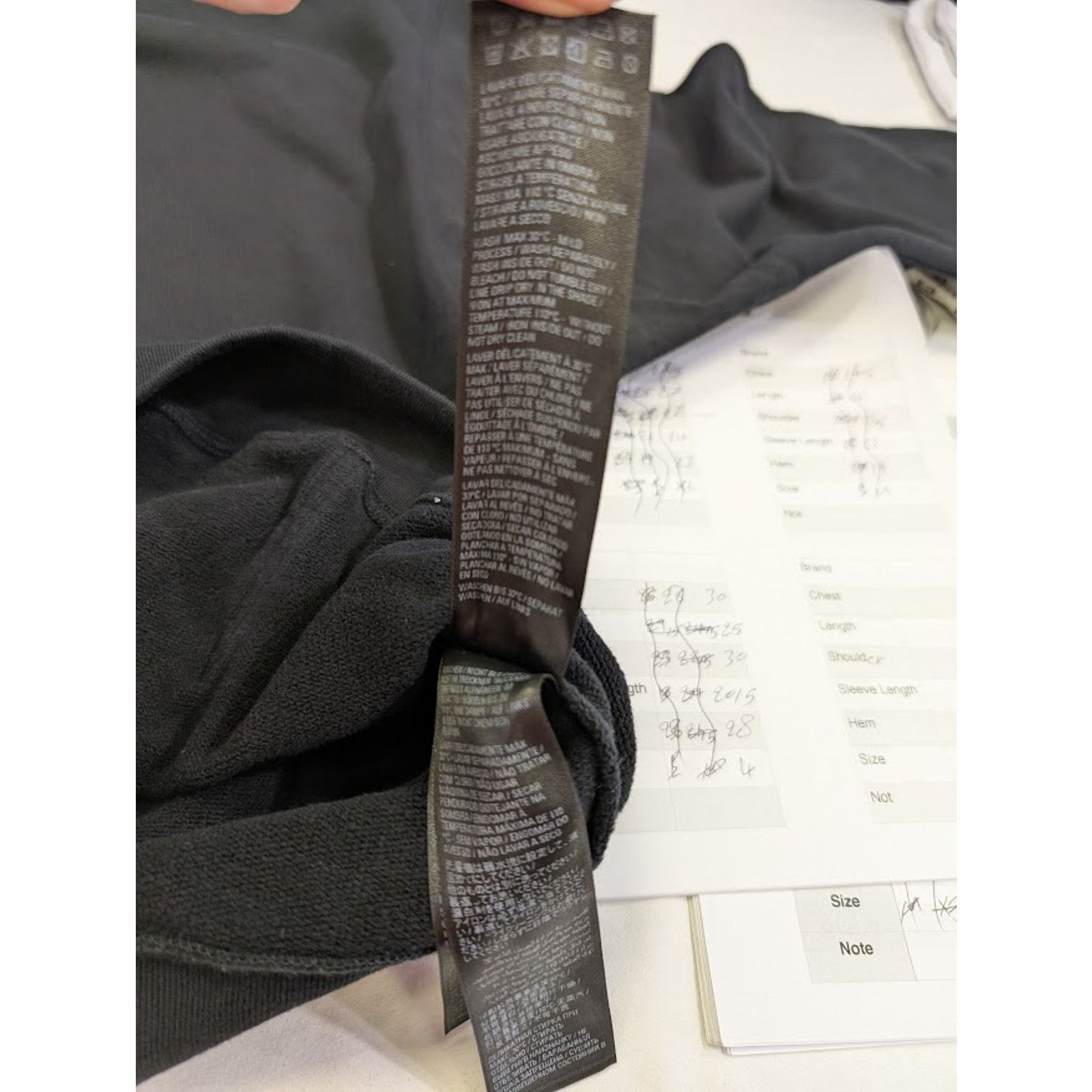 Balenciaga o1rshd1 Paris Balenciaga Logo Hoodie in Black Size US XXL / EU 58 / 5 - 9 Thumbnail