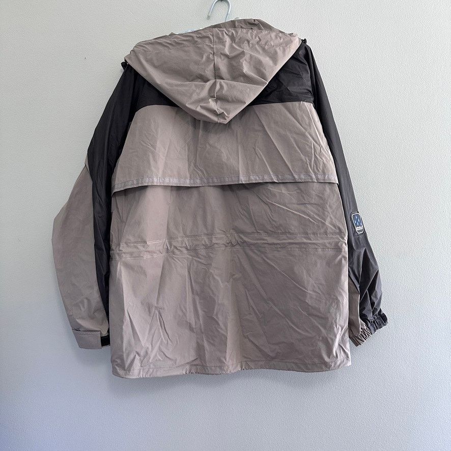 Eddie Bauer Vintage Eddie Bauer tan waterproof windbreaker jacket size M Size US M / EU 48-50 / 2 - 3 Thumbnail