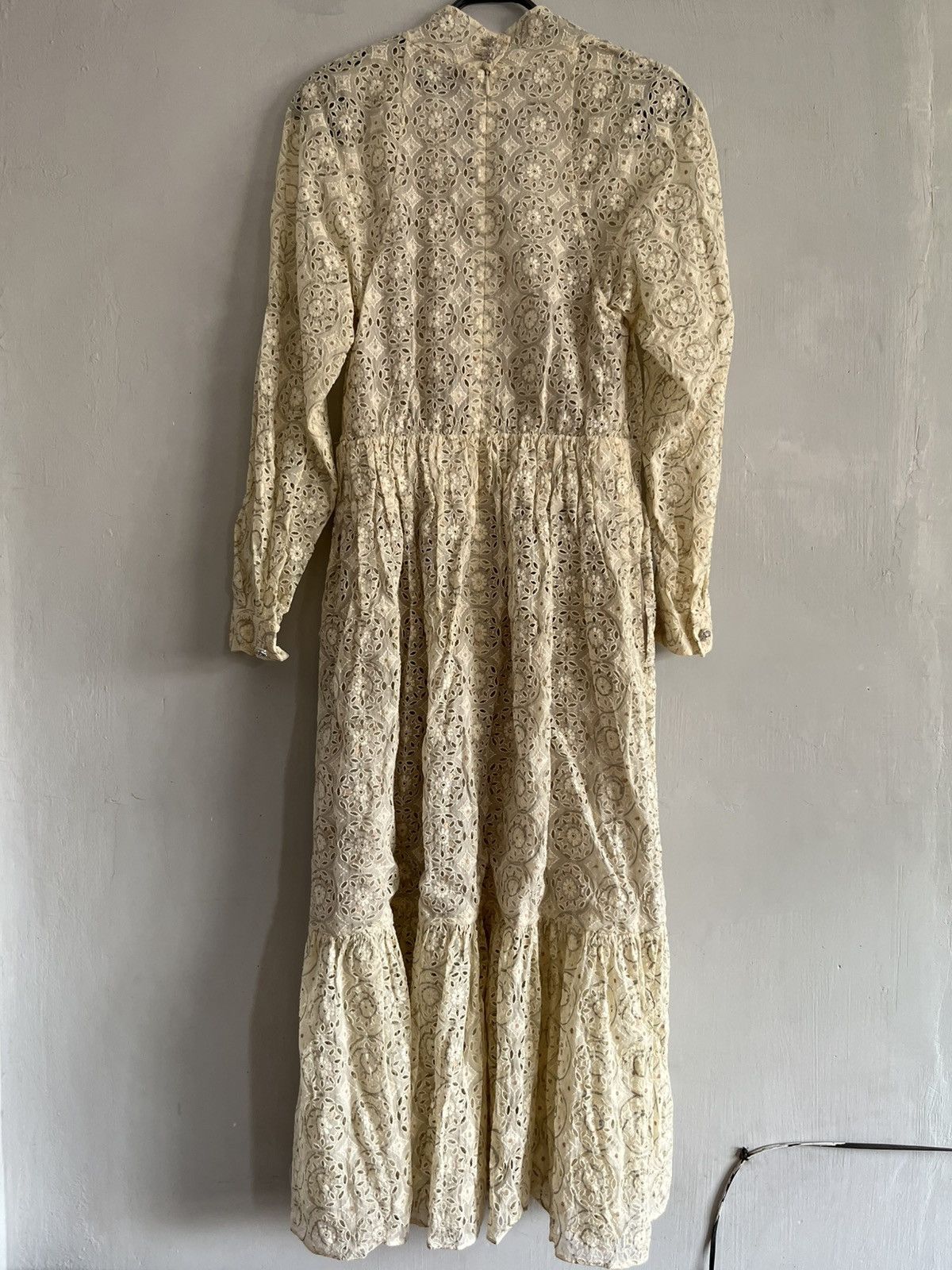 Chanel Chanel Camellia Accent Lace & Scalloped Accents Long Sleeve Size XS / US 0-2 / IT 36-38 - 3 Thumbnail