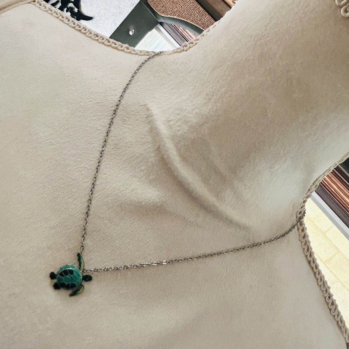 Vintage Handcrafted vintage cloisonné enamel turtle necklace Size ONE SIZE - 1 Thumbnail