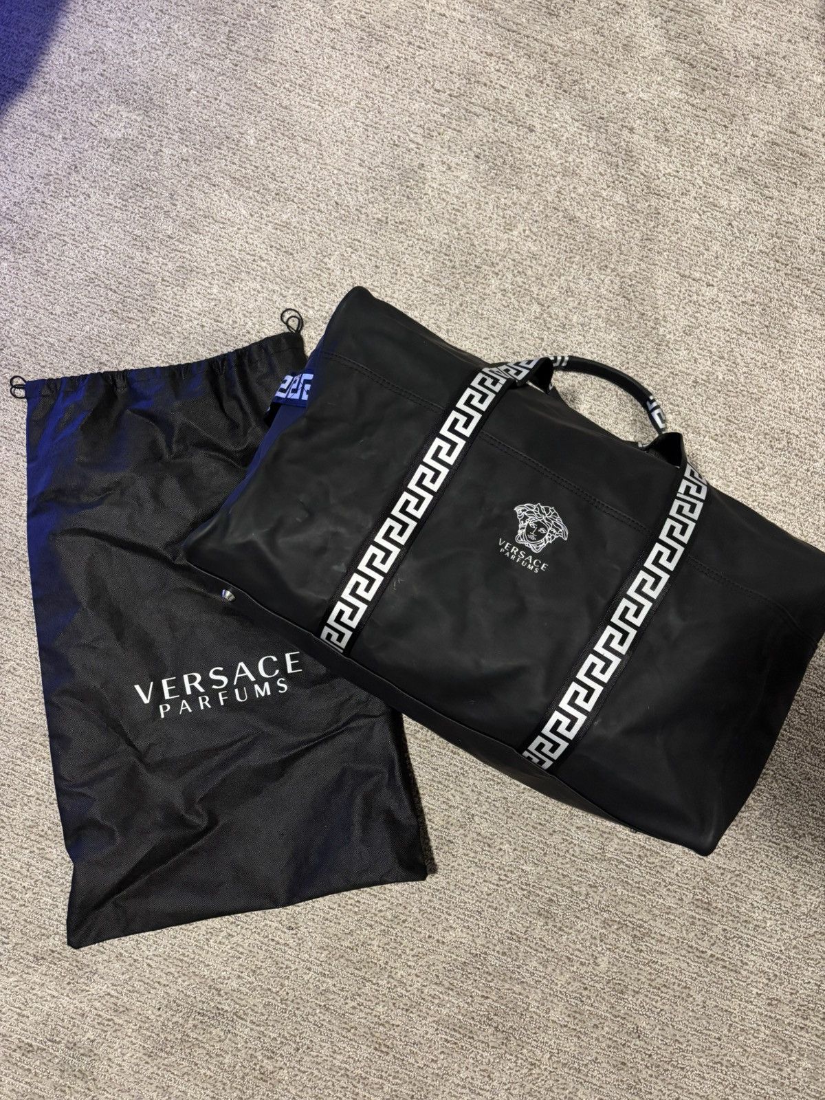 Versace Versace Duffel Bag Gym Weekender Traveler Bag Luggage Size ONE SIZE - 1 Thumbnail