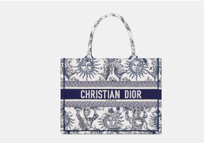 Dior o1w1db10225 Size: OS / M1296ZEC Tote Bag in White & Blue Size ONE SIZE - 2 Thumbnail